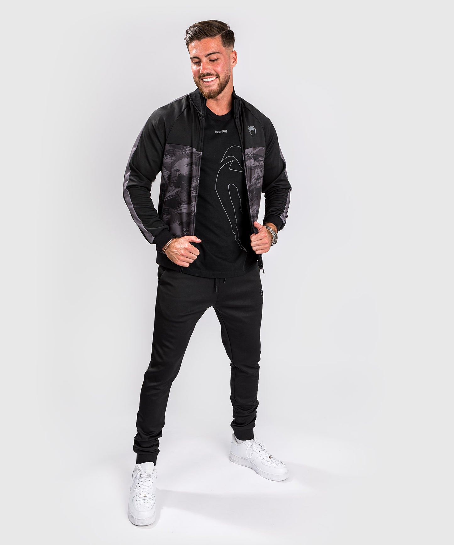 CHAQUETA VENUM CLUB EVO - NEGRO/CAMUFLAJE OSCURO