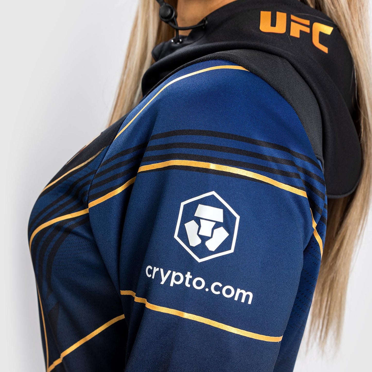 Sudadera con capucha Walkout para mujer UFC Venum Authentic Fight Night 2.0 - Midnight Edition - Champion