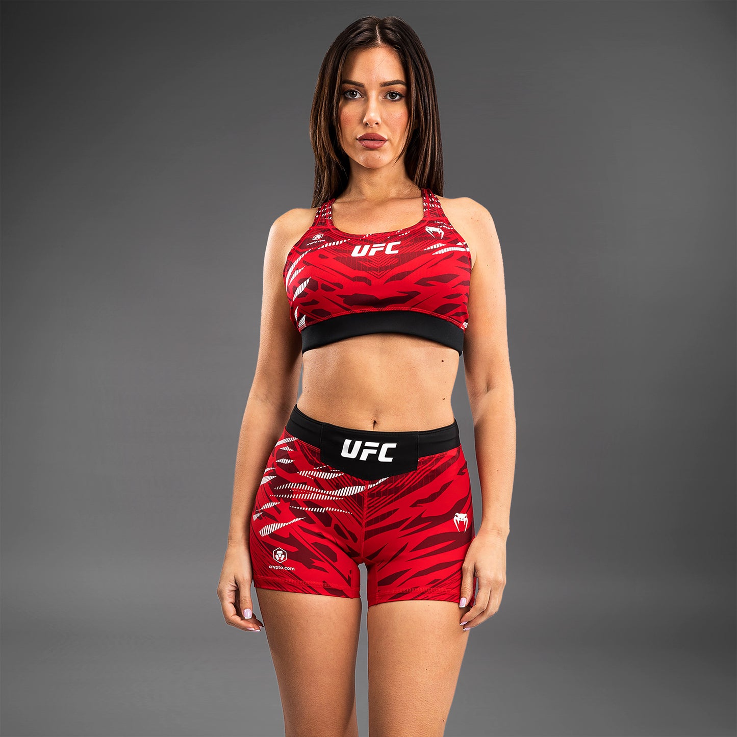 UFC Fusion by Venum Authentic Fight Night Vale Tudo Shorts para Mujer - Ajuste Corto - Rojo