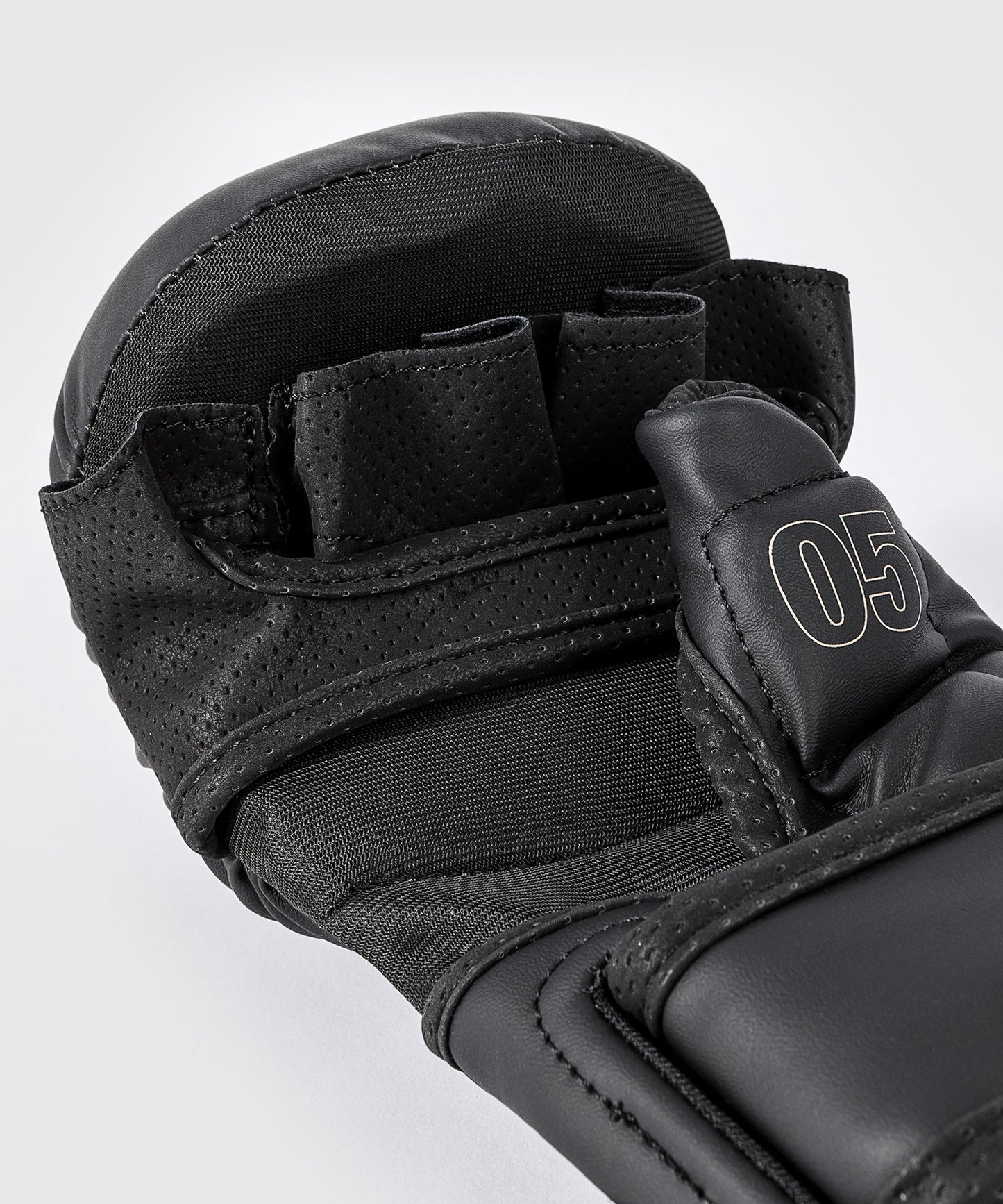 Venum Impact Evo Guantes de combate MMA - Negro