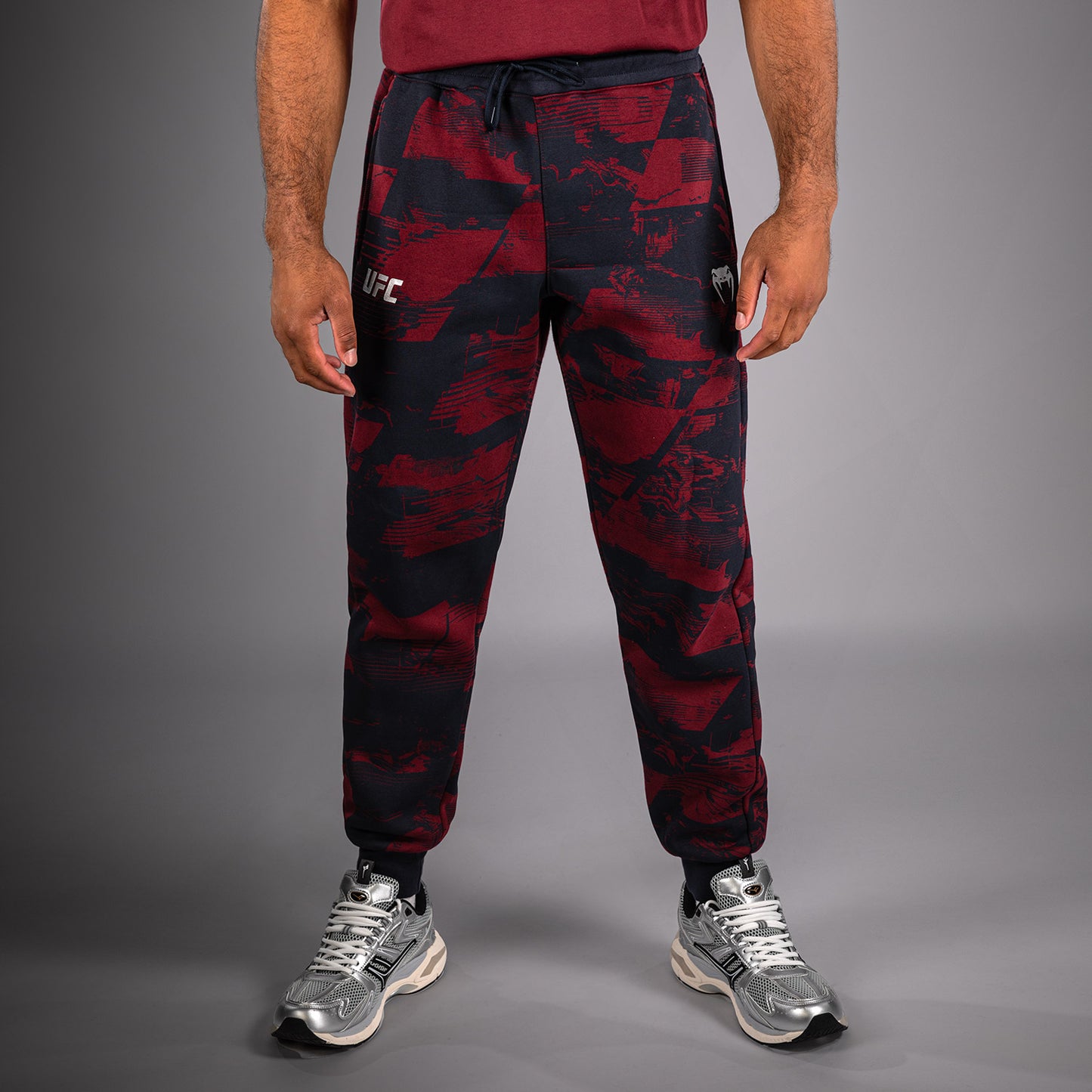 UFC Zenith by Venum Authentic Fight Week Pantalón Hombre - Azul marino/Burdeos/Plateado