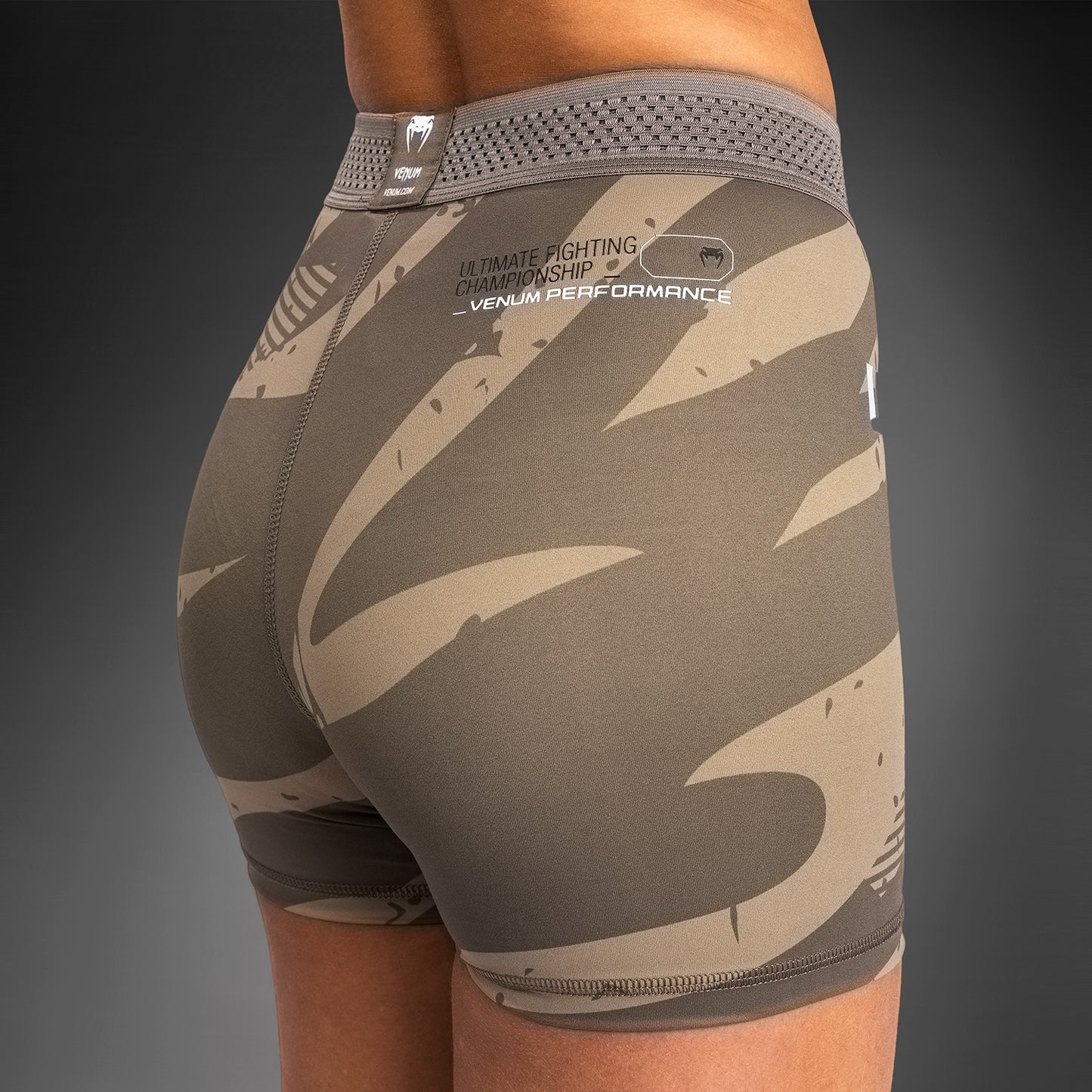 UFC Adrenaline By Venum Fight Week Short de Vale Tudo para Mujer - Desert Camo