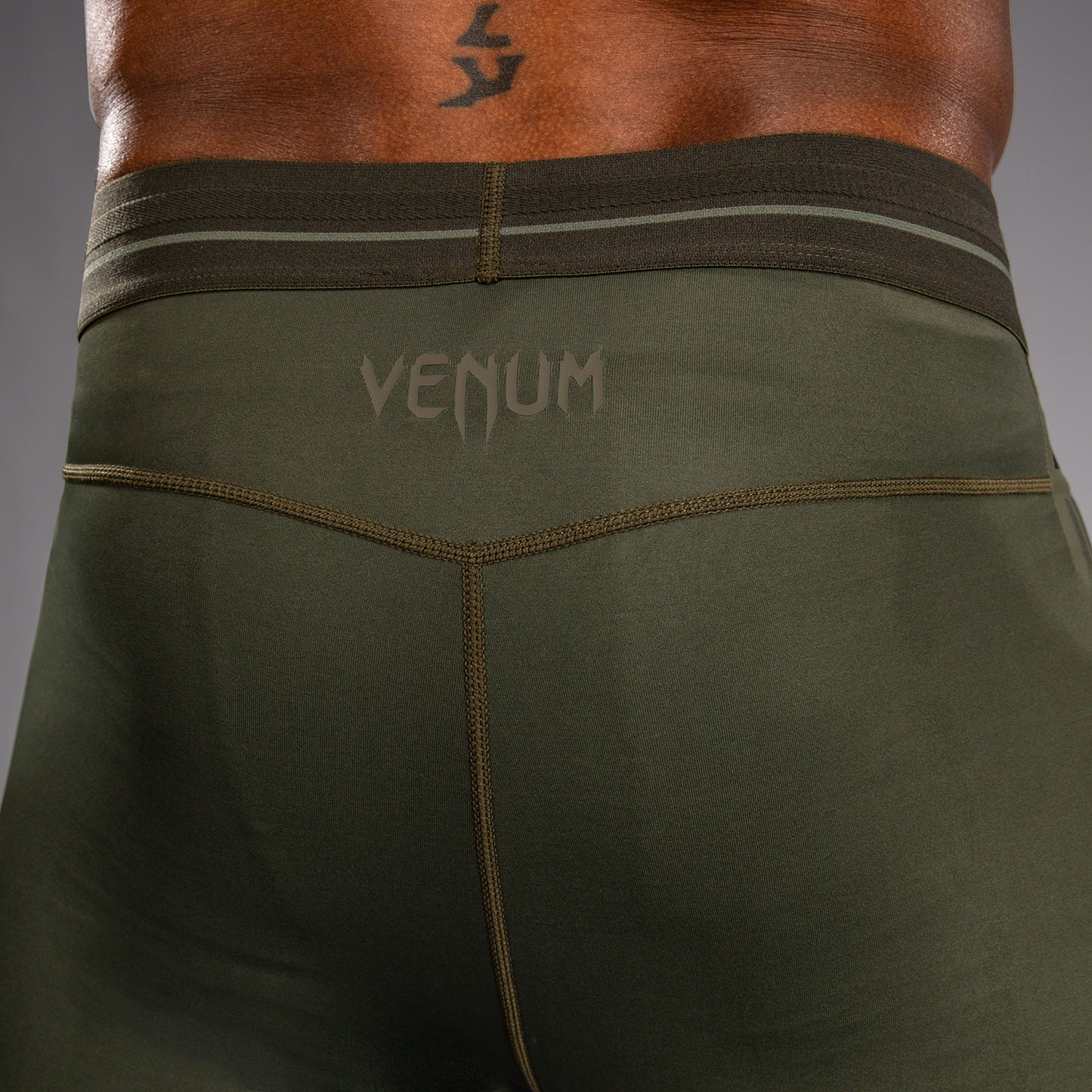 Venum Stealth Spats – Caqui/Verde Oscuro