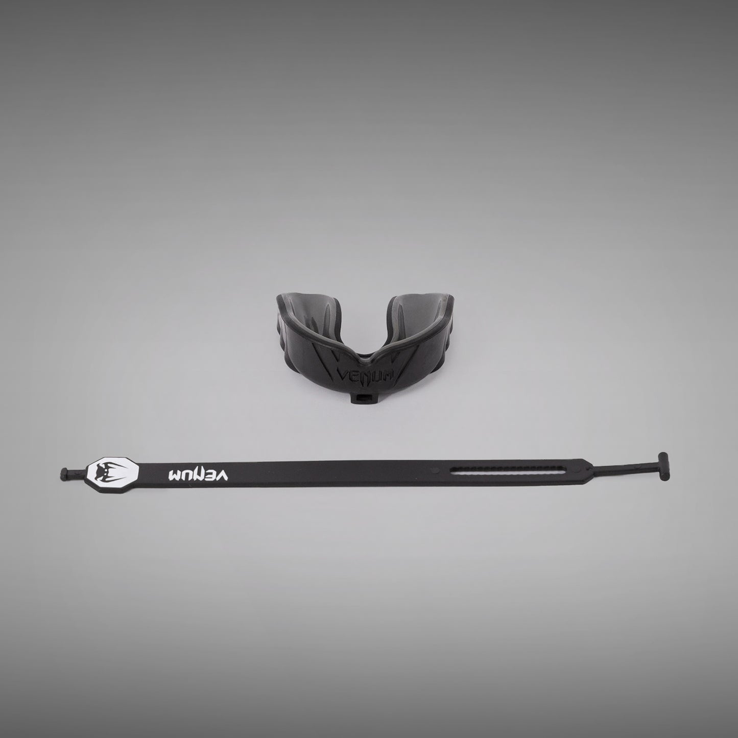 Venum Challenger Protector Bucal con Correa/sin Correa - Negro/Gris
