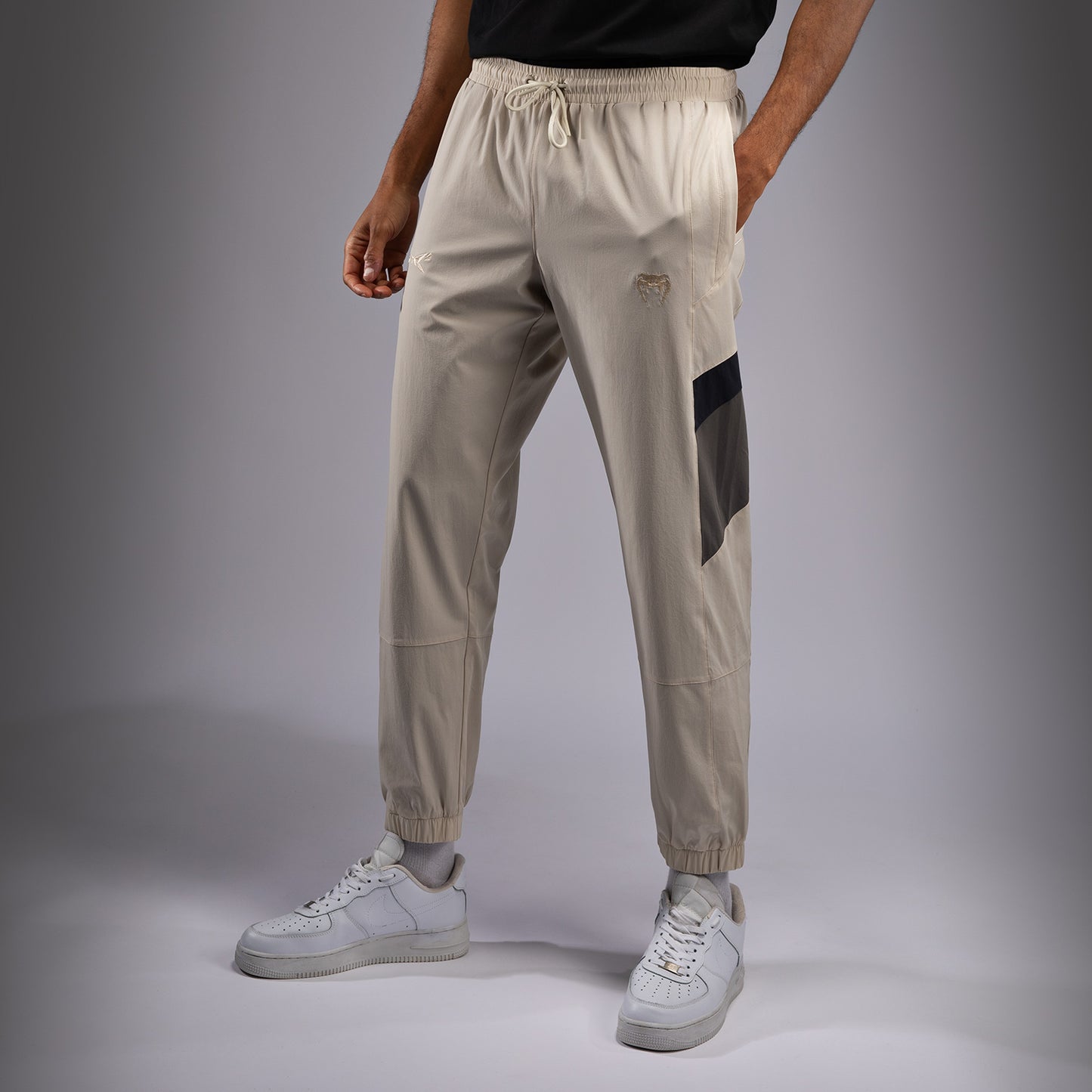 Venum x DTR Fight Attack 90 Pantalones de Chándal - Off-White
