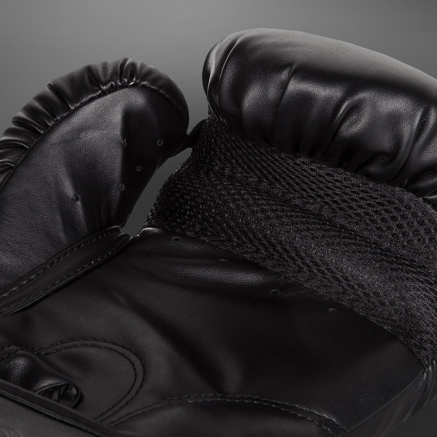 Guantes de Boxeo Venum Challenger 2.0 - Negro/Negro