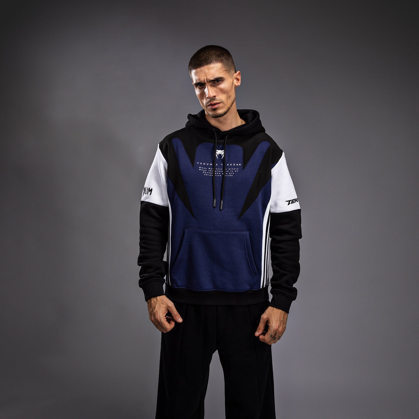 Venum x TEKKEN 8 - Jin Kazama Sudadera - Azul/Negro/Blanco