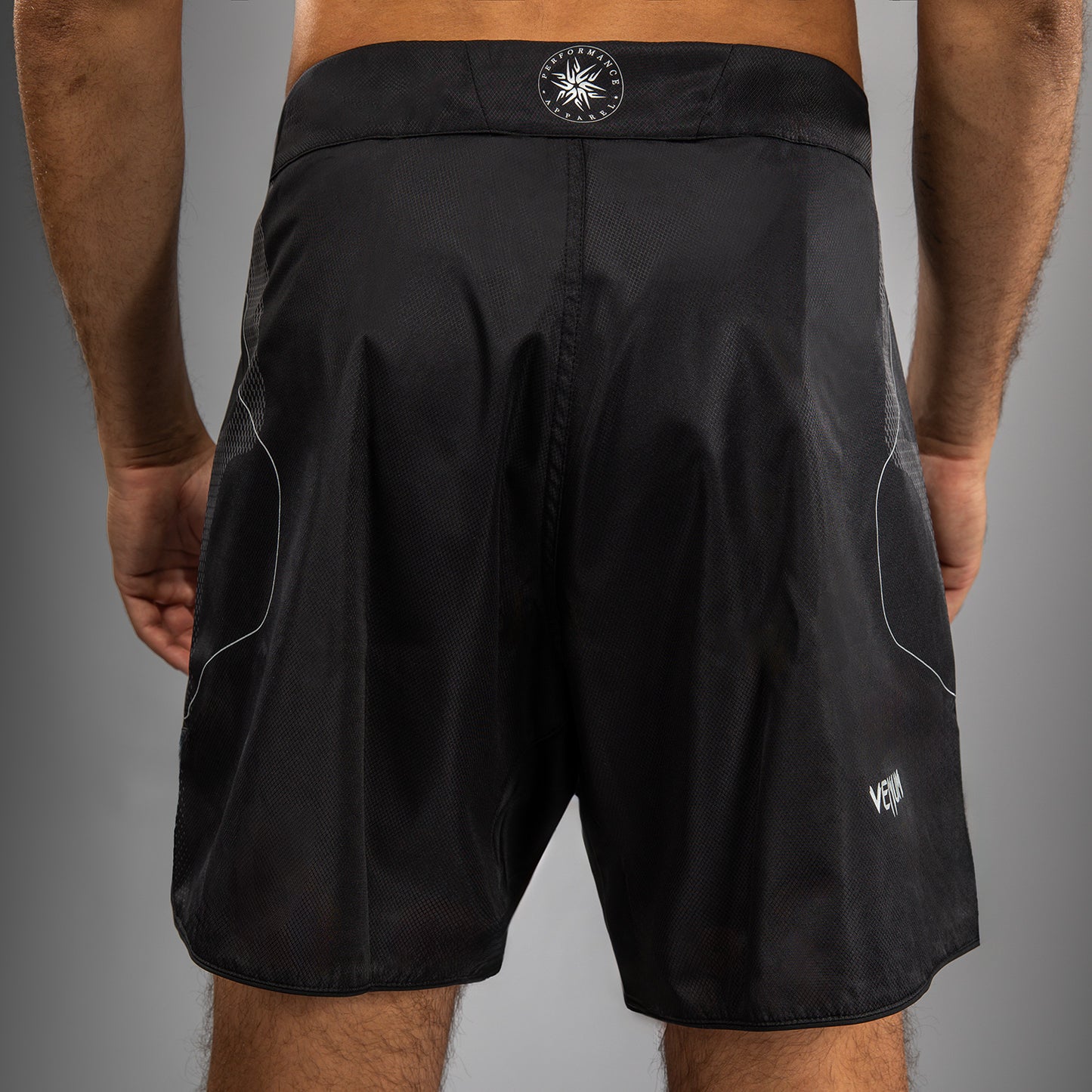 Venum Nexus Pantalones Cortos de Lucha – Negro/Plateado