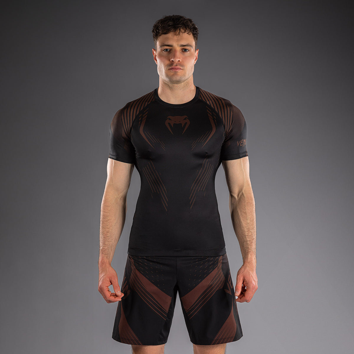 Venum No-Gi 6.0 Rashguard Manga Corta - Negro/Marrón