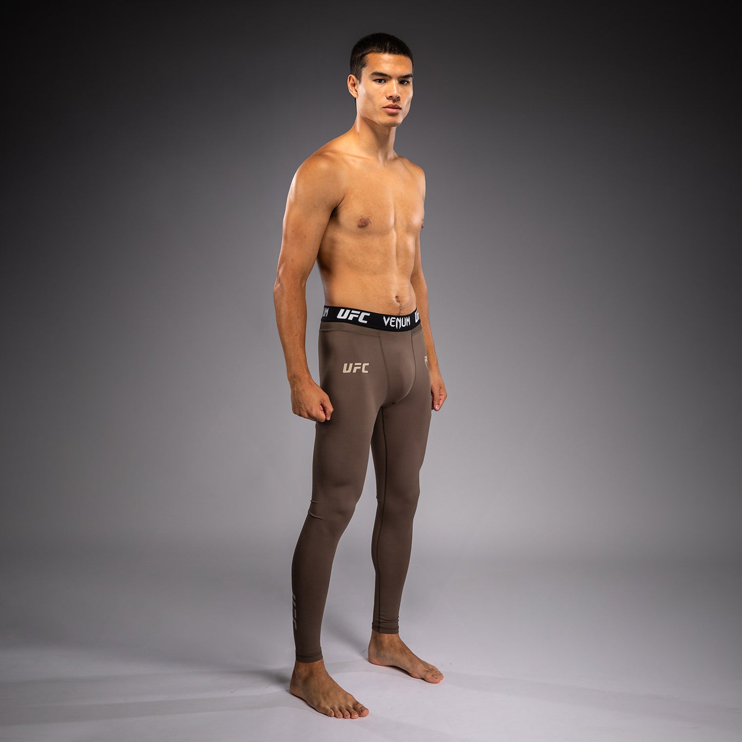 Venum UFC Unity by Venum Authentic Fight Week Pantalón de Compresión Técnico para Hombre - Marrón