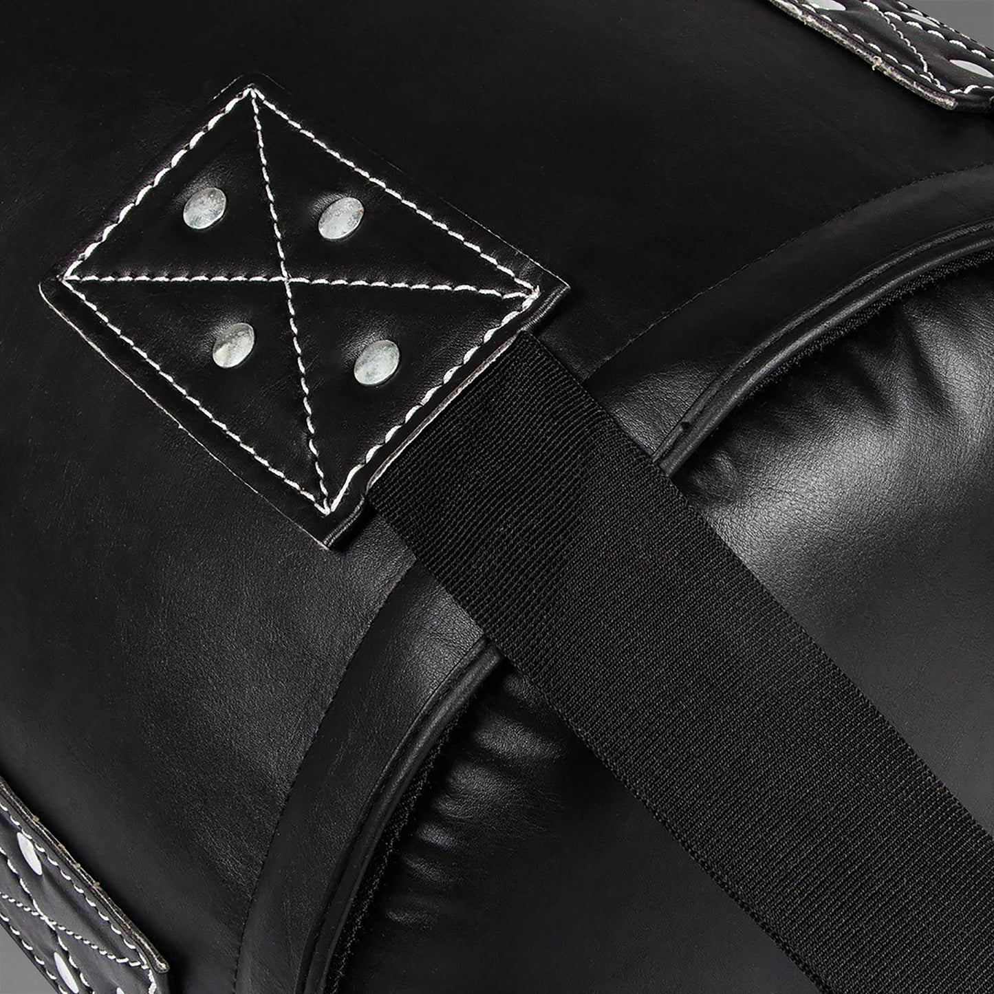 Saco de Boxeo Venum Challenger (gancho incluido) - Negro/Blanco - 170 cm - Lleno
