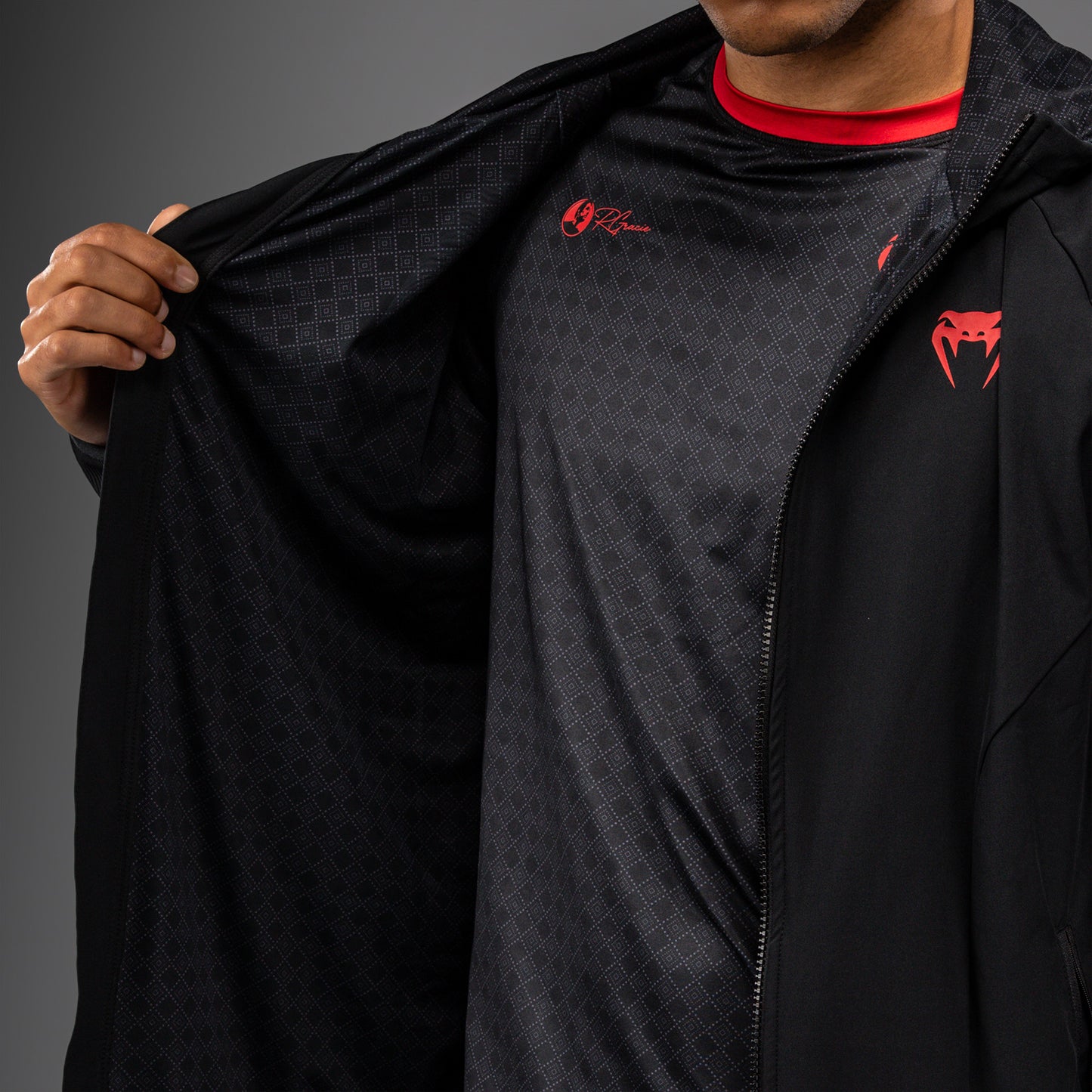 Venum Roger Gracie Signature Chaqueta de Chándal - Negro/Rojo