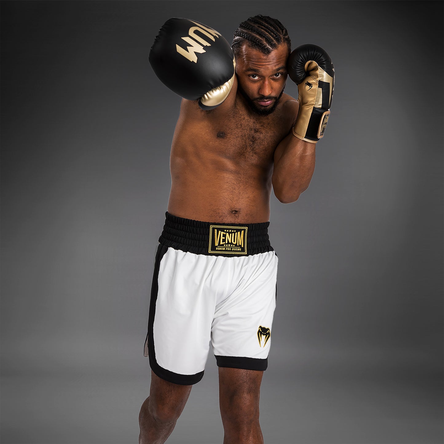 Venum Classic Boxing Shorts - Blanco/Negro