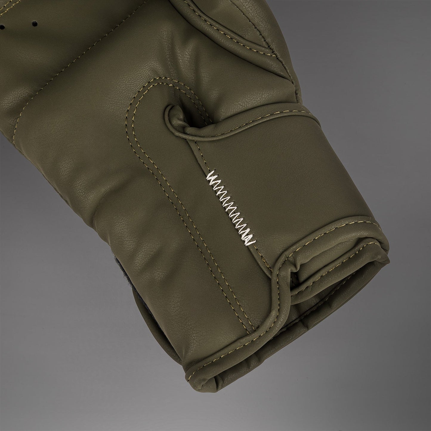 Venum Serpenti Guantes de Boxeo – Caqui/Bronce/Marfil