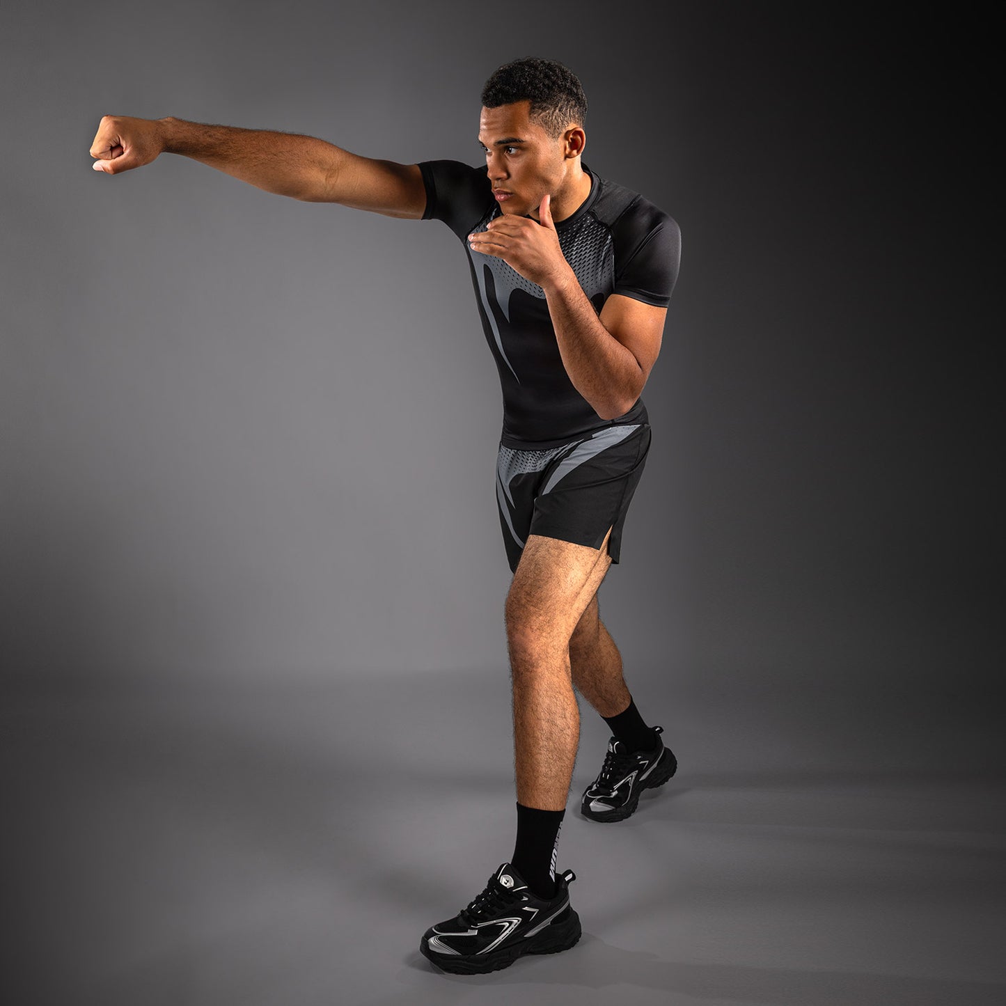 Venum No Gi Rashguards - Negro/Gris Plateado