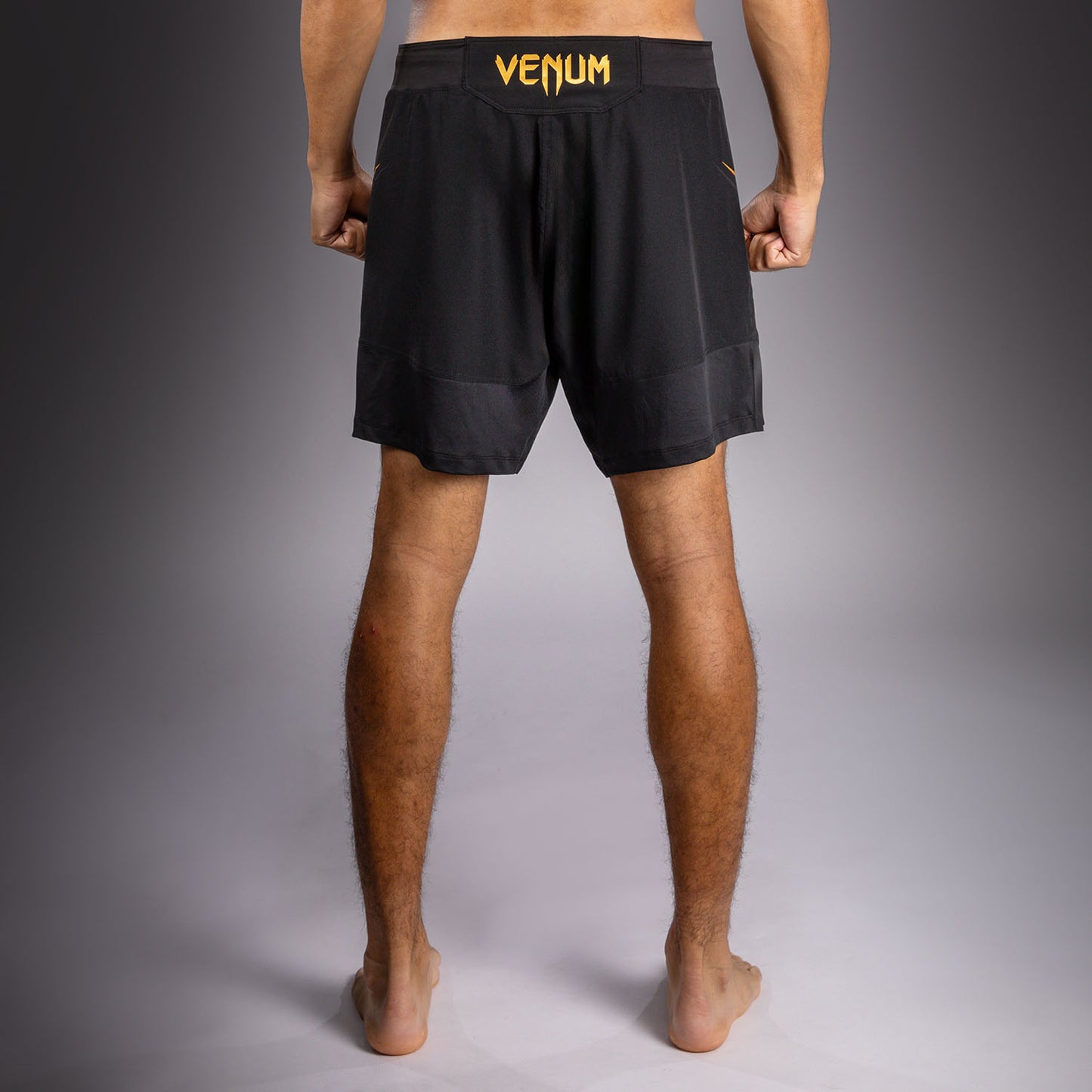 Venum G-Core Pantalón Corto de Combate Negro/Oro