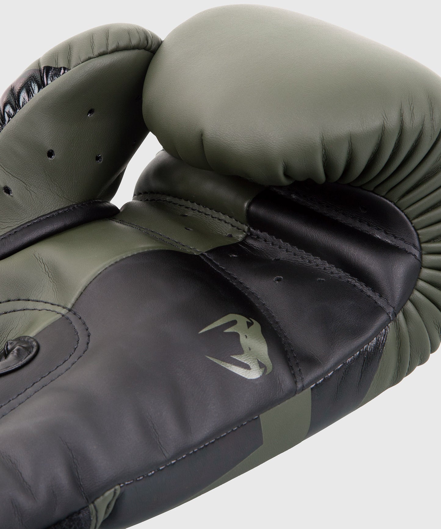 Guantes de Boxeo Venum Elite - Kaki/Negro