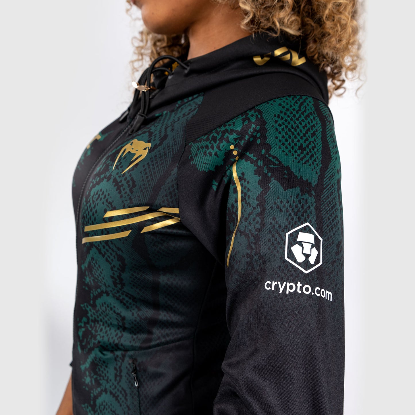 UFC Adrenaline by Venum Authentic Fight Night Sudadera con capucha Walkout para mujer - Emerald Edition - Verde/Negro/Dorado