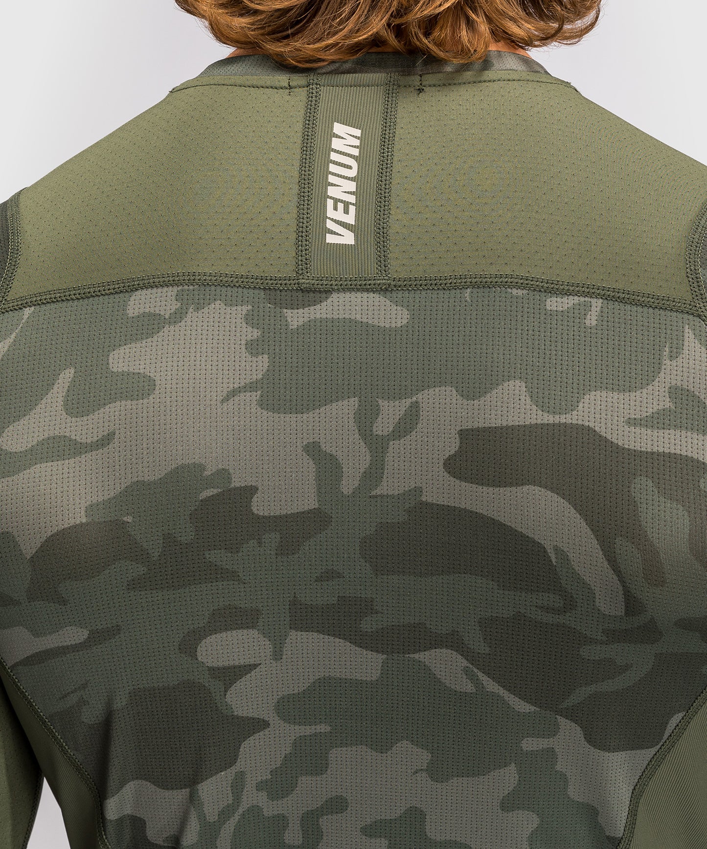 Venum G-Fit Air Rashguard de Manga Larga para Hombre - Camuflaje Militar