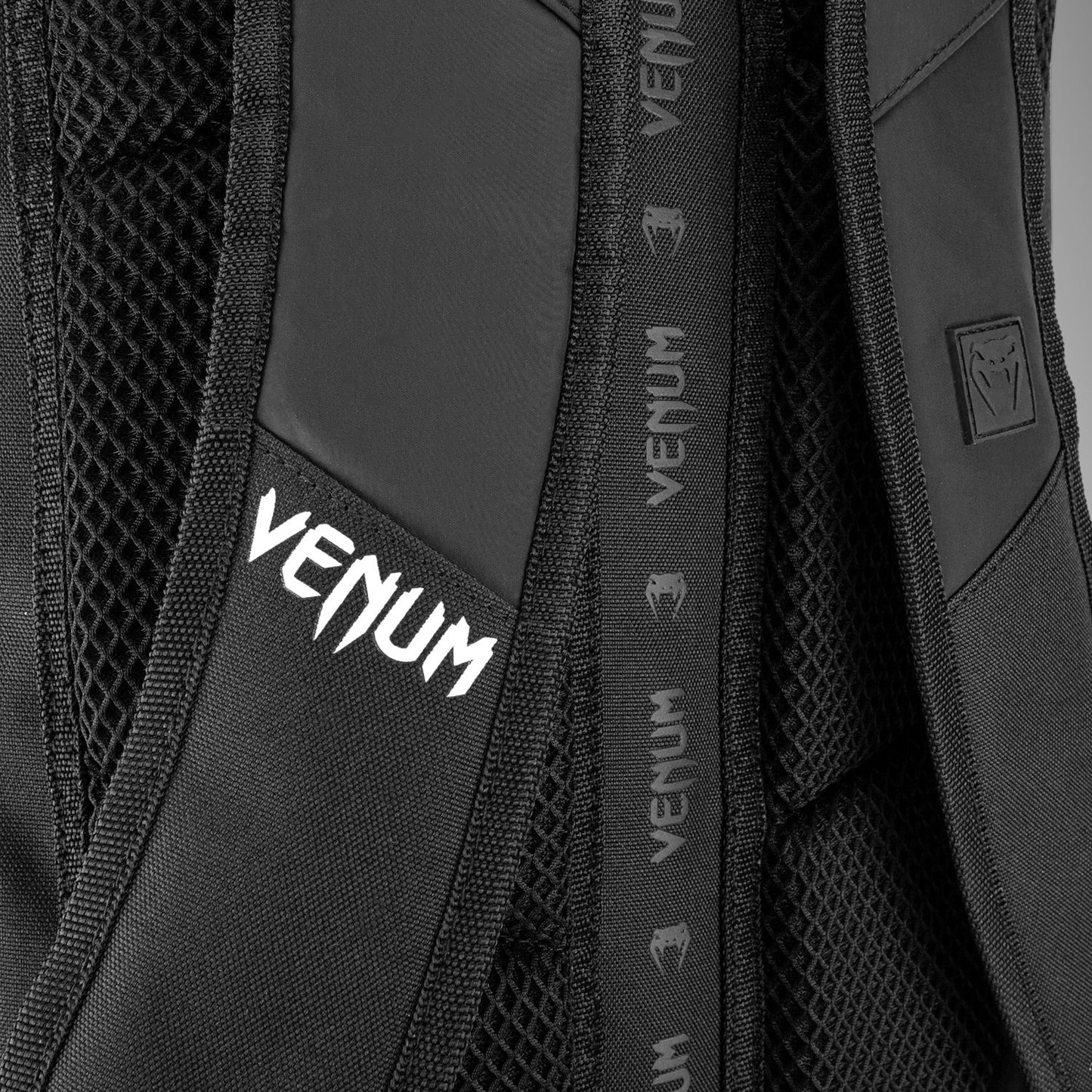 Venum Challenger Xtreme Evo Mochila - Negro/Blanco