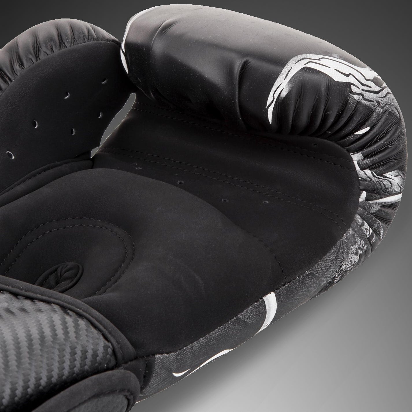 Guantes de boxeo Venum Dragon's Flight