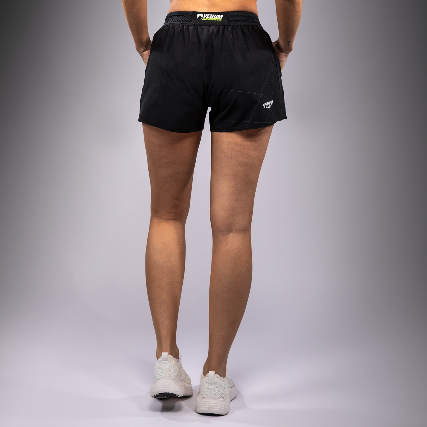 Venum Training Camp 4.0 Pantalón Corto de Entrenamiento - Negro/Verde neón