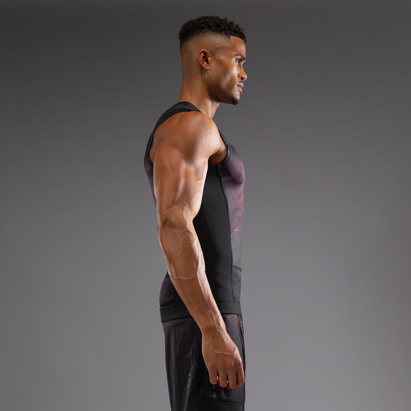 Venum G-Fit Air Rashguard sin Mangas para Hombre - Negro Profundo/Rojo Fuego