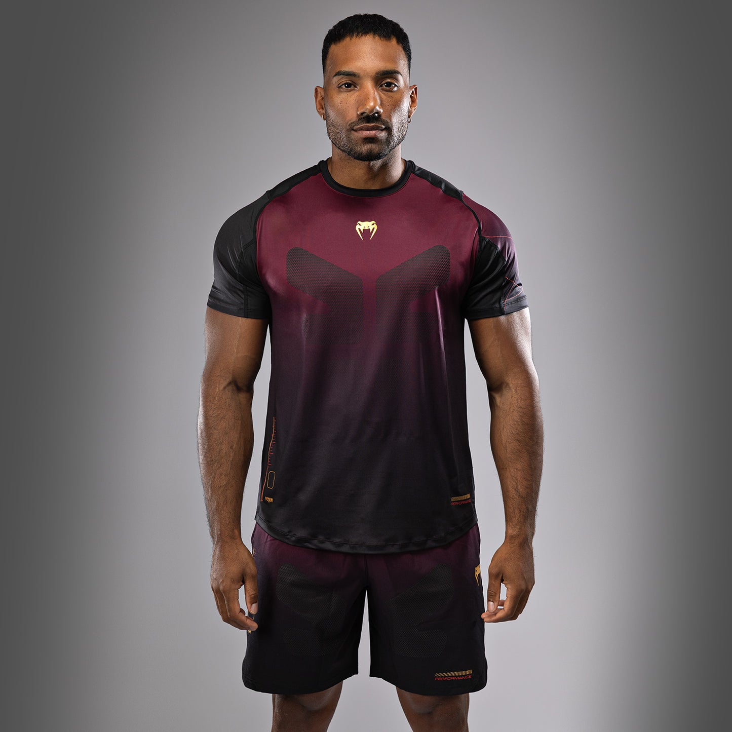 Venum Tactical XT Camiseta Dry Tech Hombre - Negra/Burdeos/Oro