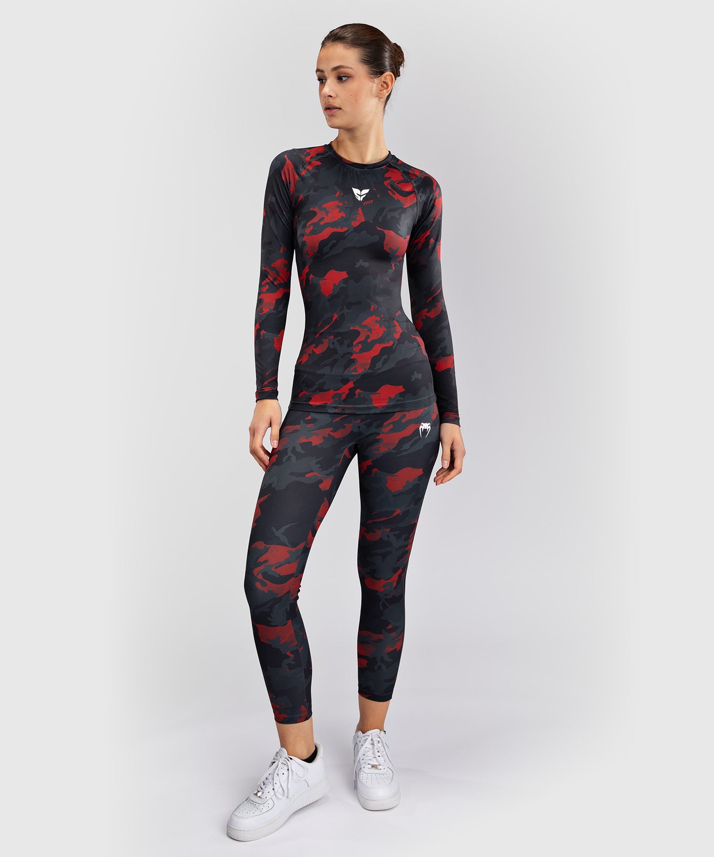 Venum x Sophia Rose de Mujeres Camiseta de manga Larga Rashguard - Urban Red Camo