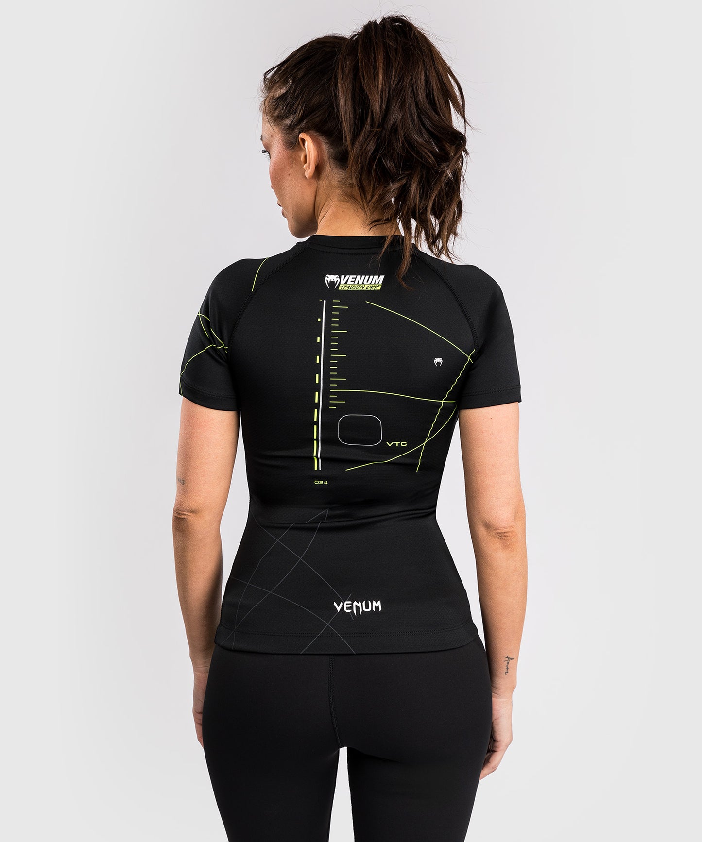 Venum Training Camp 4.0 Lycra de manga corta - Negro/Verde neón