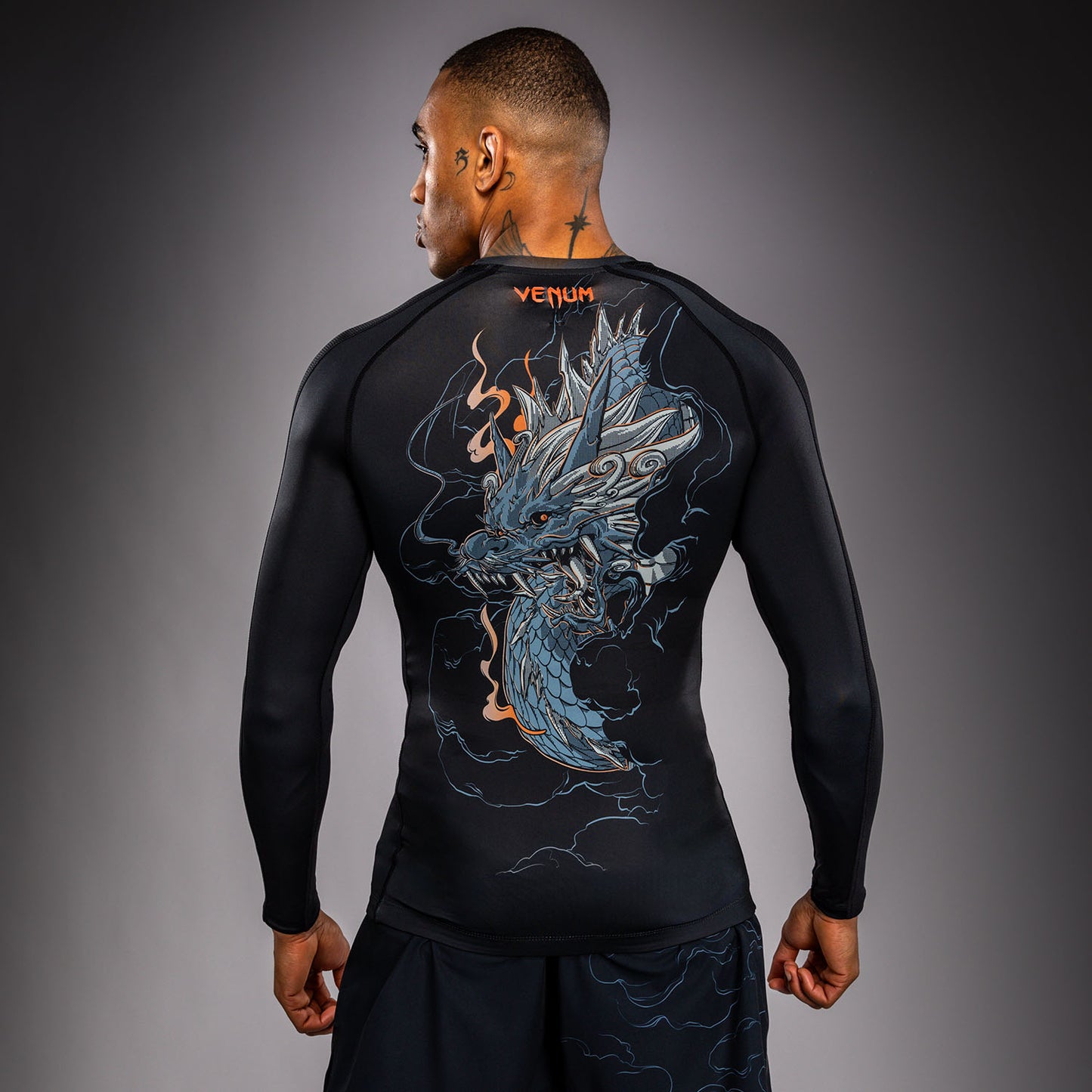 Venum Thunder Dragon Rashguard Manga Larga – Negro/Gris/Cobre