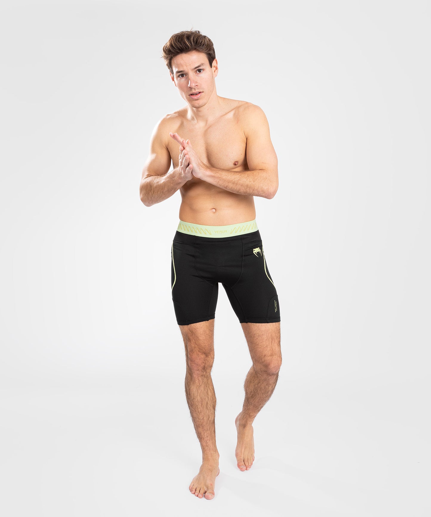 Venum Fusion 2.0  Vale Tudo Hombre - Negro/Amarillo