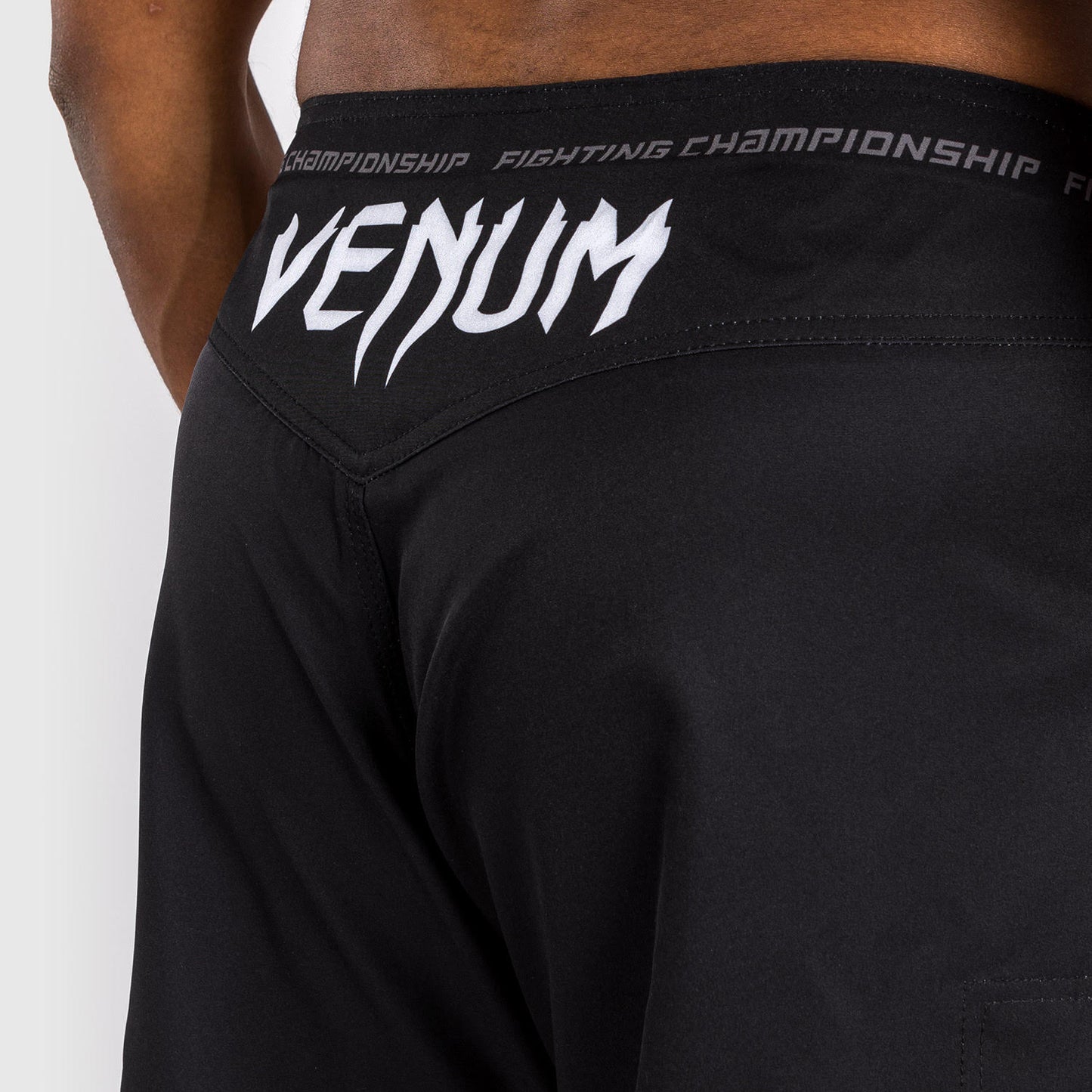 Venum x Ares Fightshort - Negro