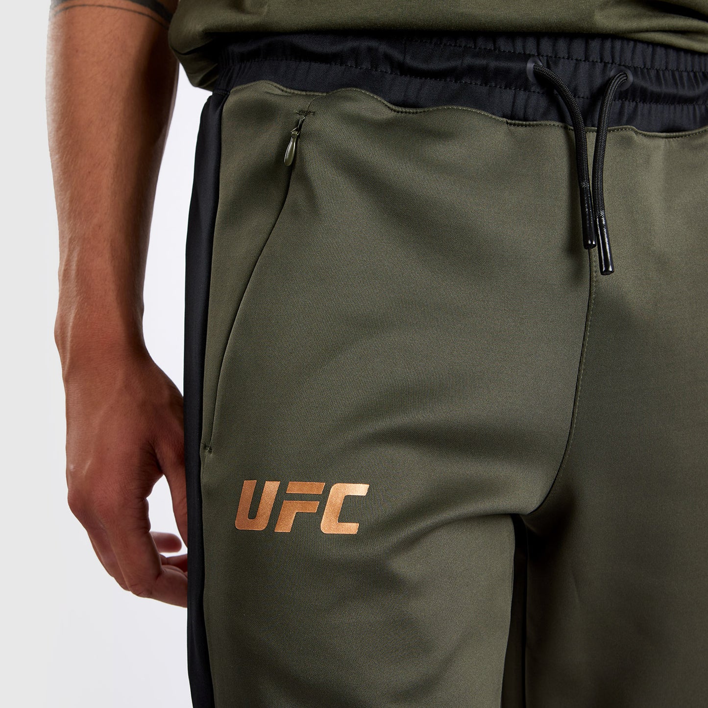 UFC Adrenaline by Venum Fight Week Pantalón de chándal de alto rendimiento para Hombre - Caqui/Bronce