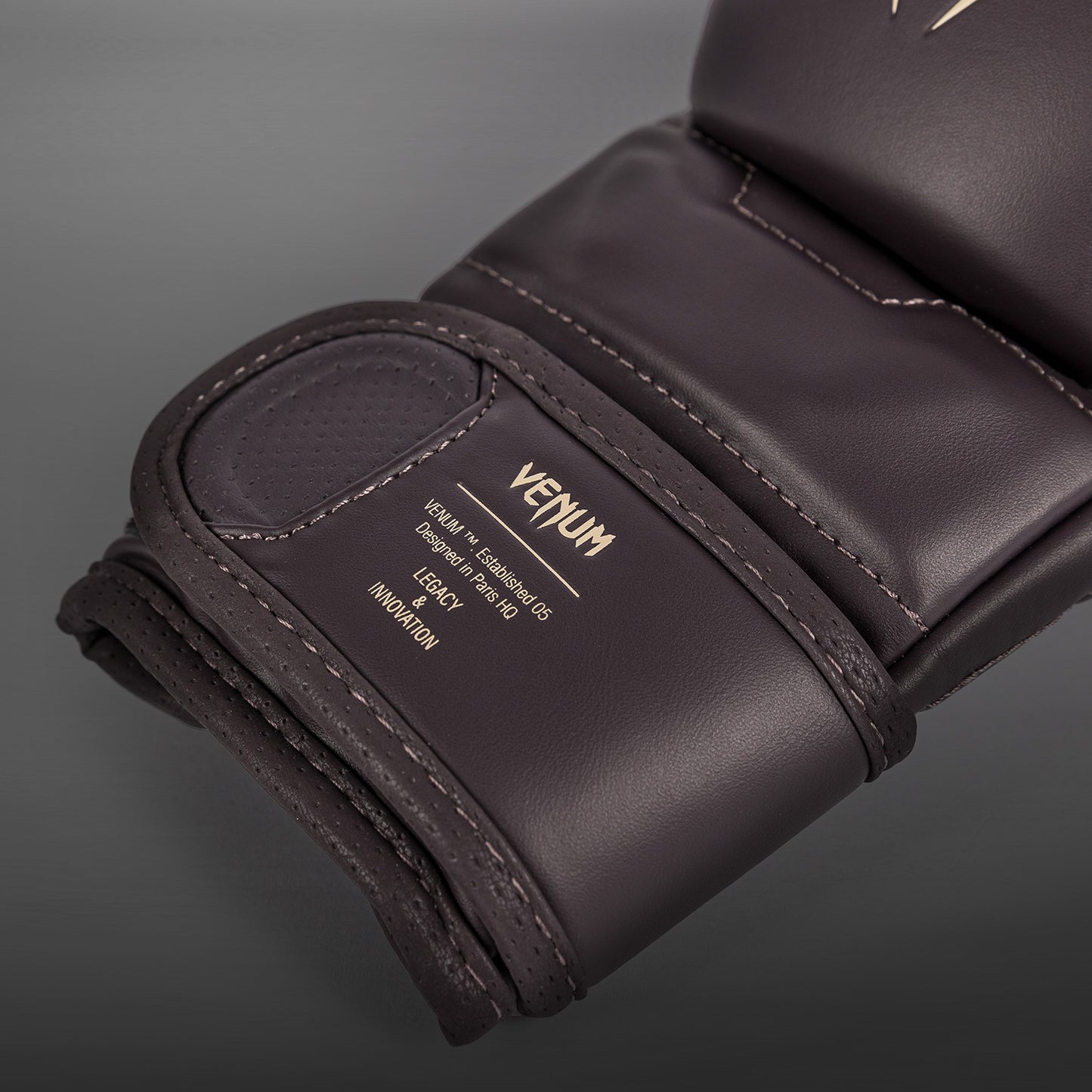 Venum Impact Evo Guantes de sparring MMA - Chocolate