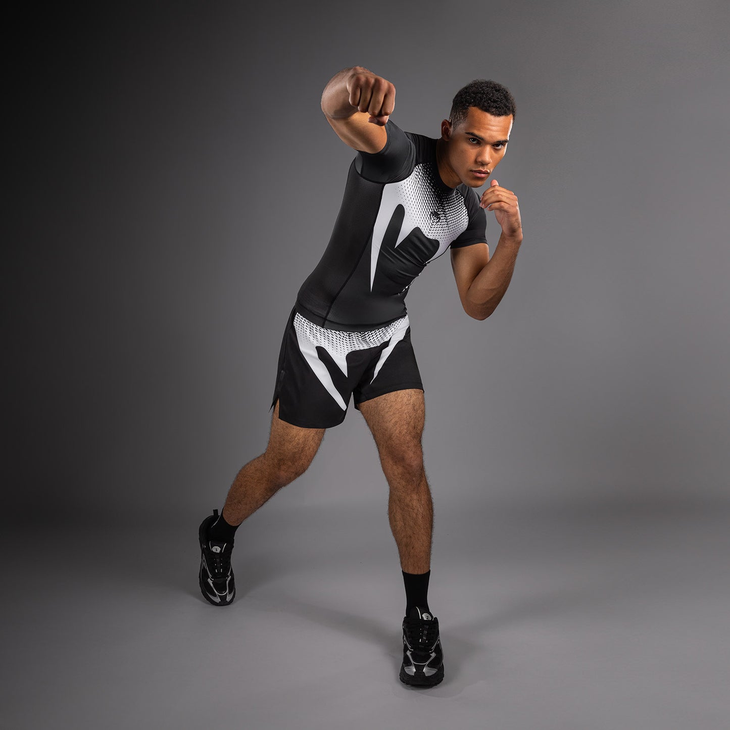 Venum No Gi Rashguards - Negro/Blanco