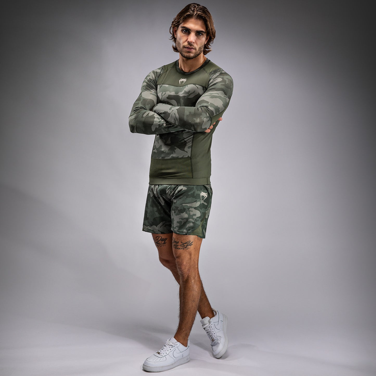 Venum G-Fit Air Rashguard de Manga Larga para Hombre - Camuflaje Militar
