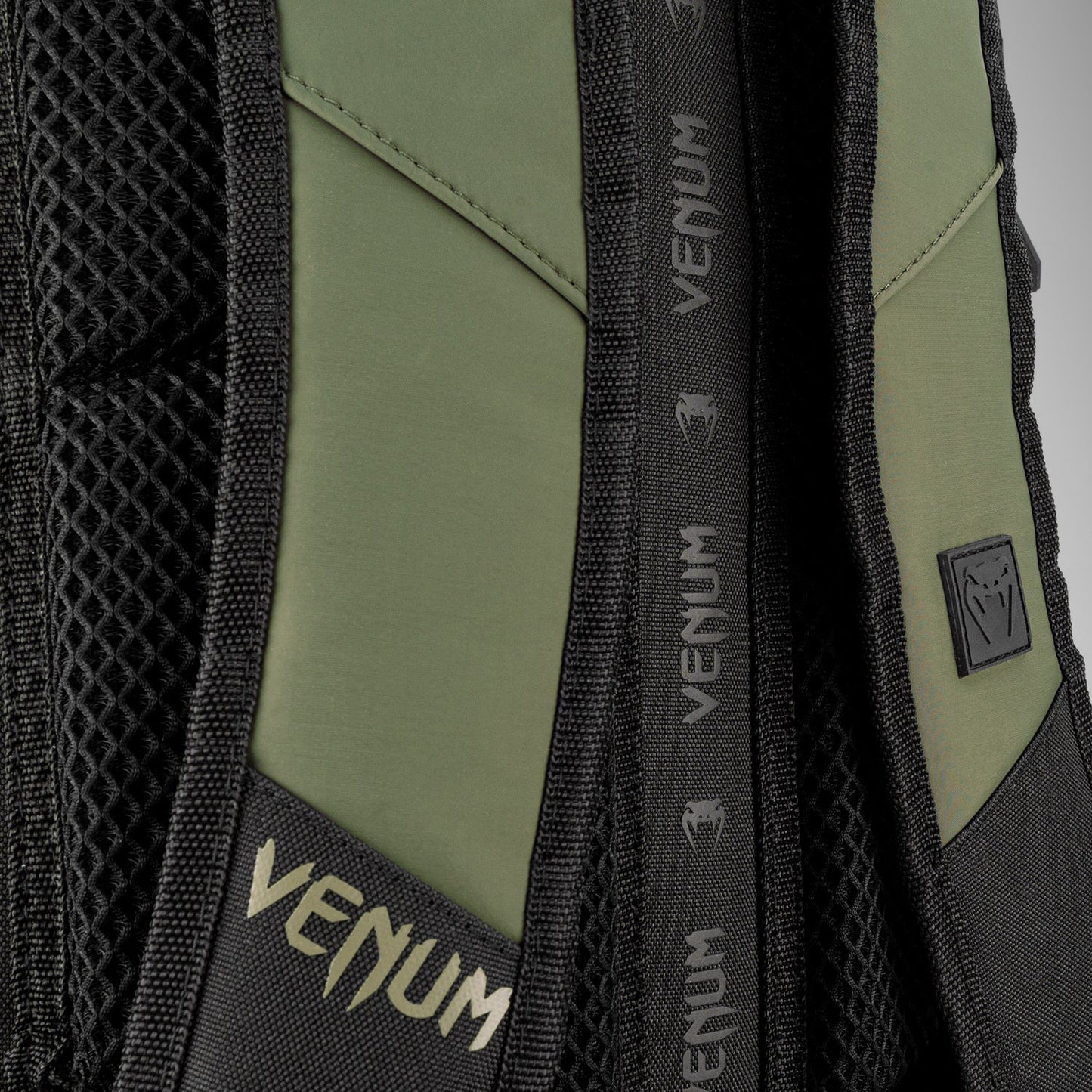 Venum Challenger Xtreme Evo Mochila - Caqui/Negro