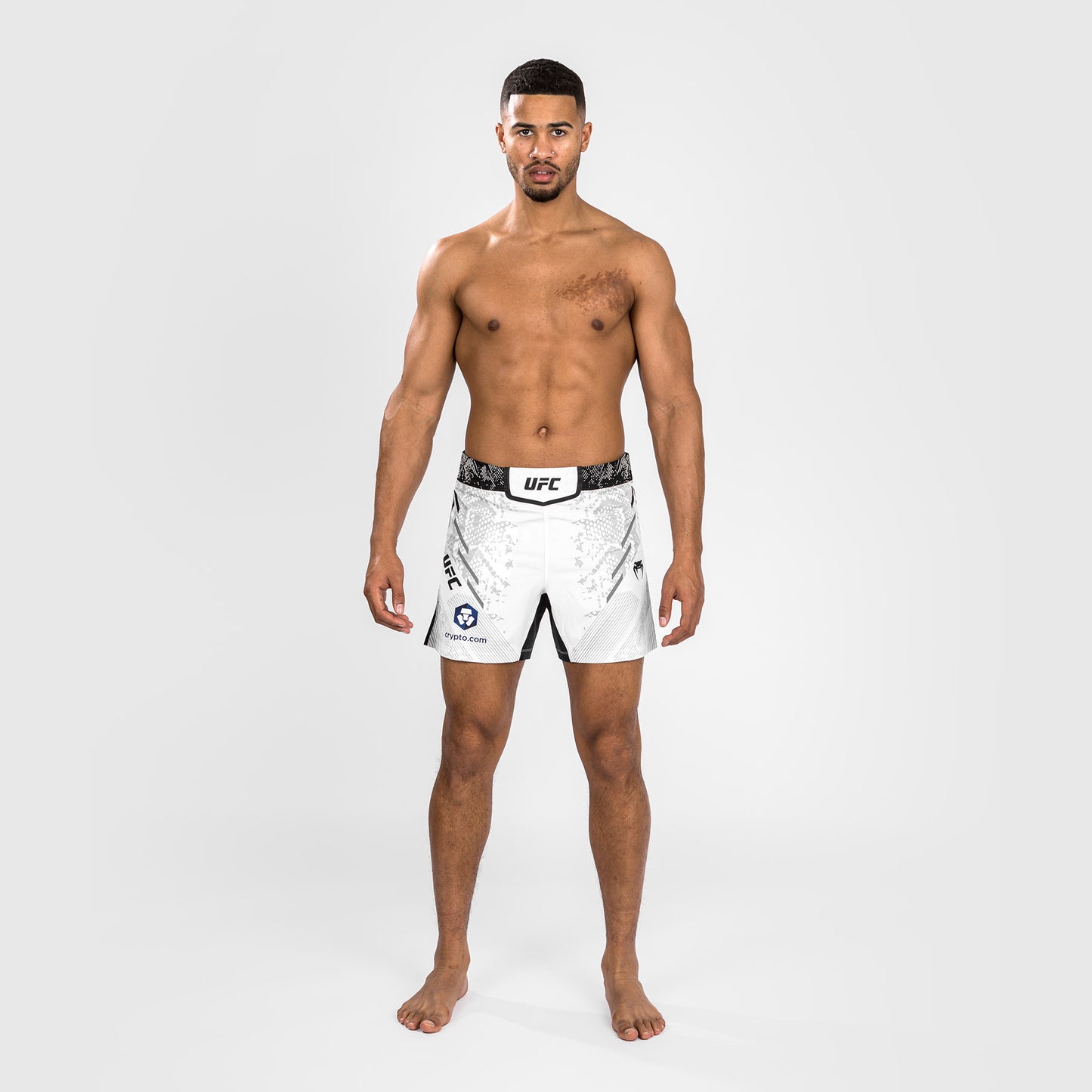 UFC Adrenaline by Venum Personalized Authentic Fight Night Pantalón Corto de Lucha para Hombre - Corte Corto – Blanco