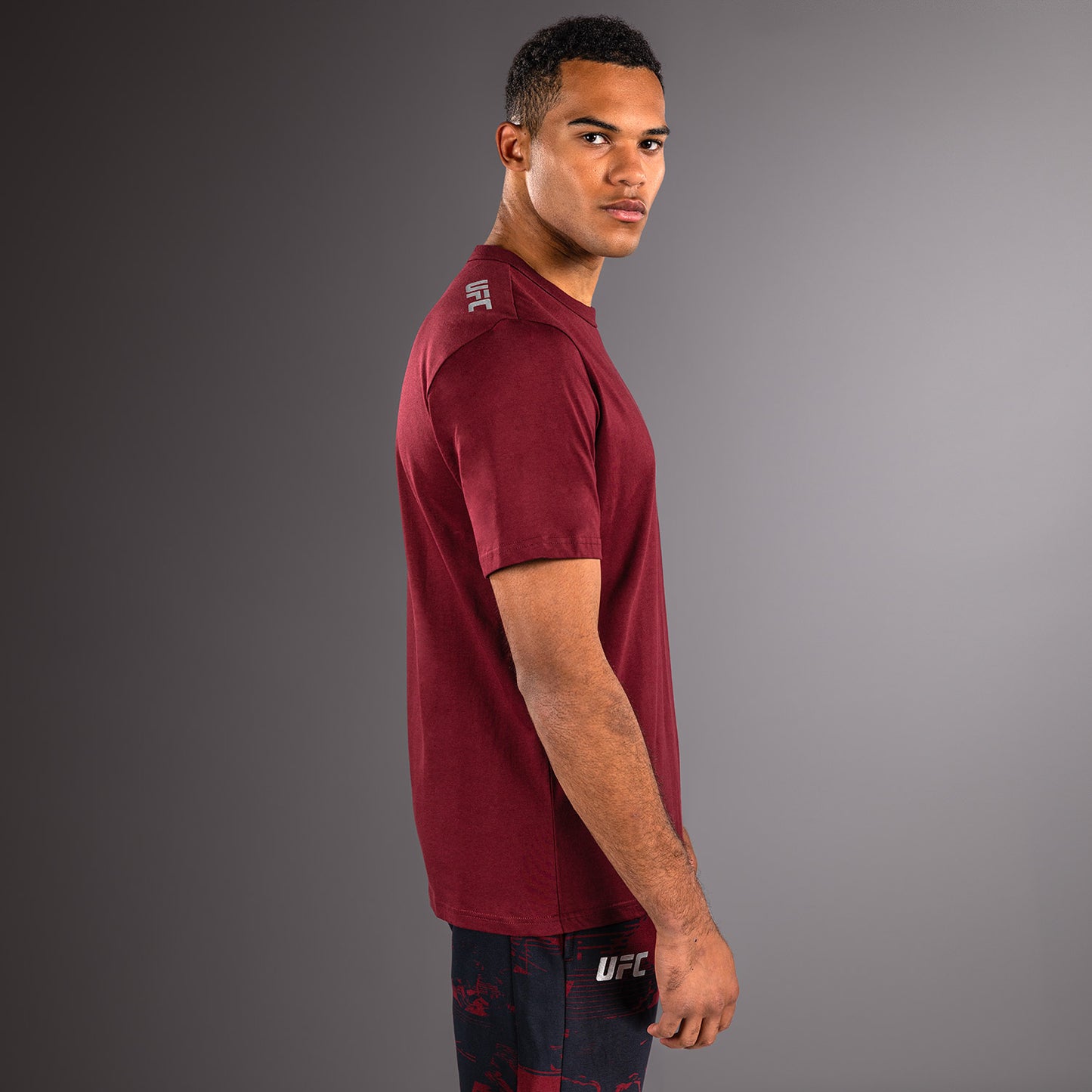 UFC Zenith by Venum Authentic Fight Week Camiseta de manga corta Hombre - Burdeos