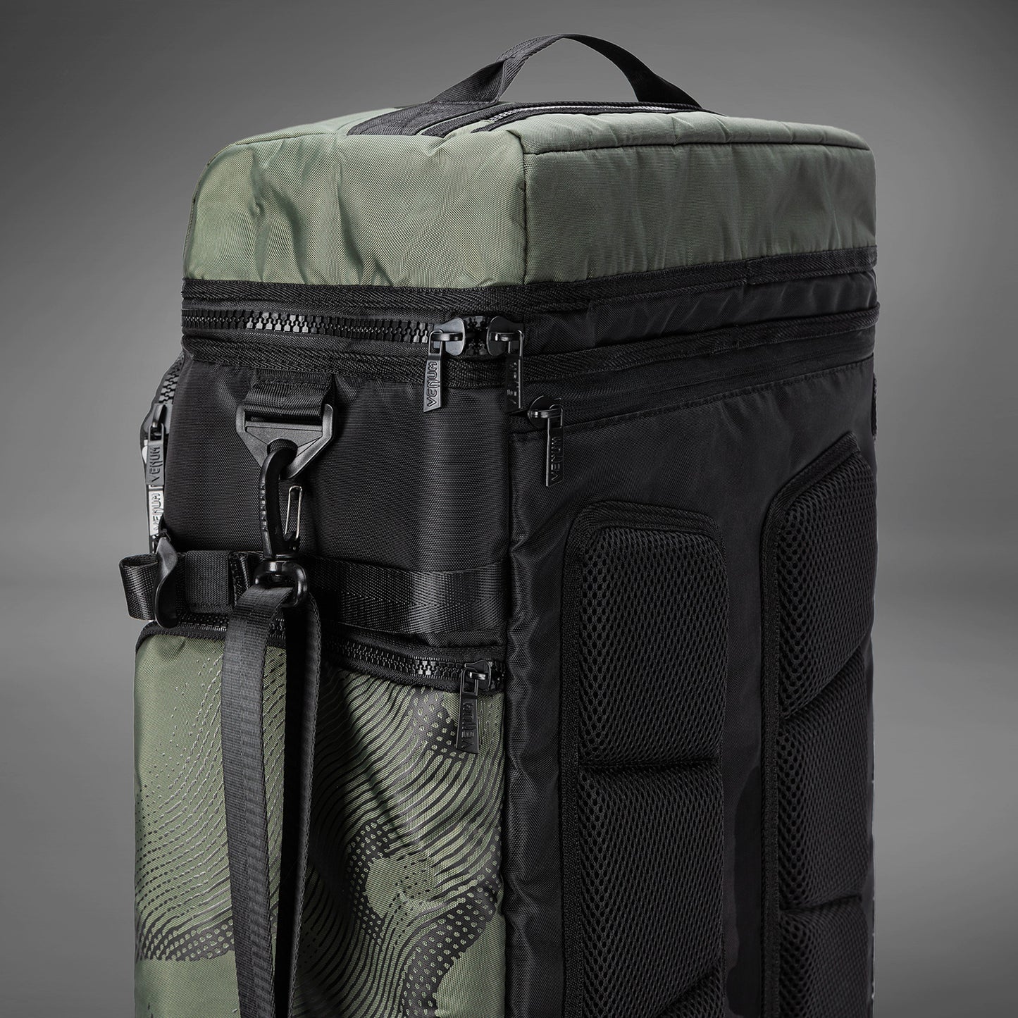 Venum Trainer Hybrid Bolsa de Deporte – Verde Ejército