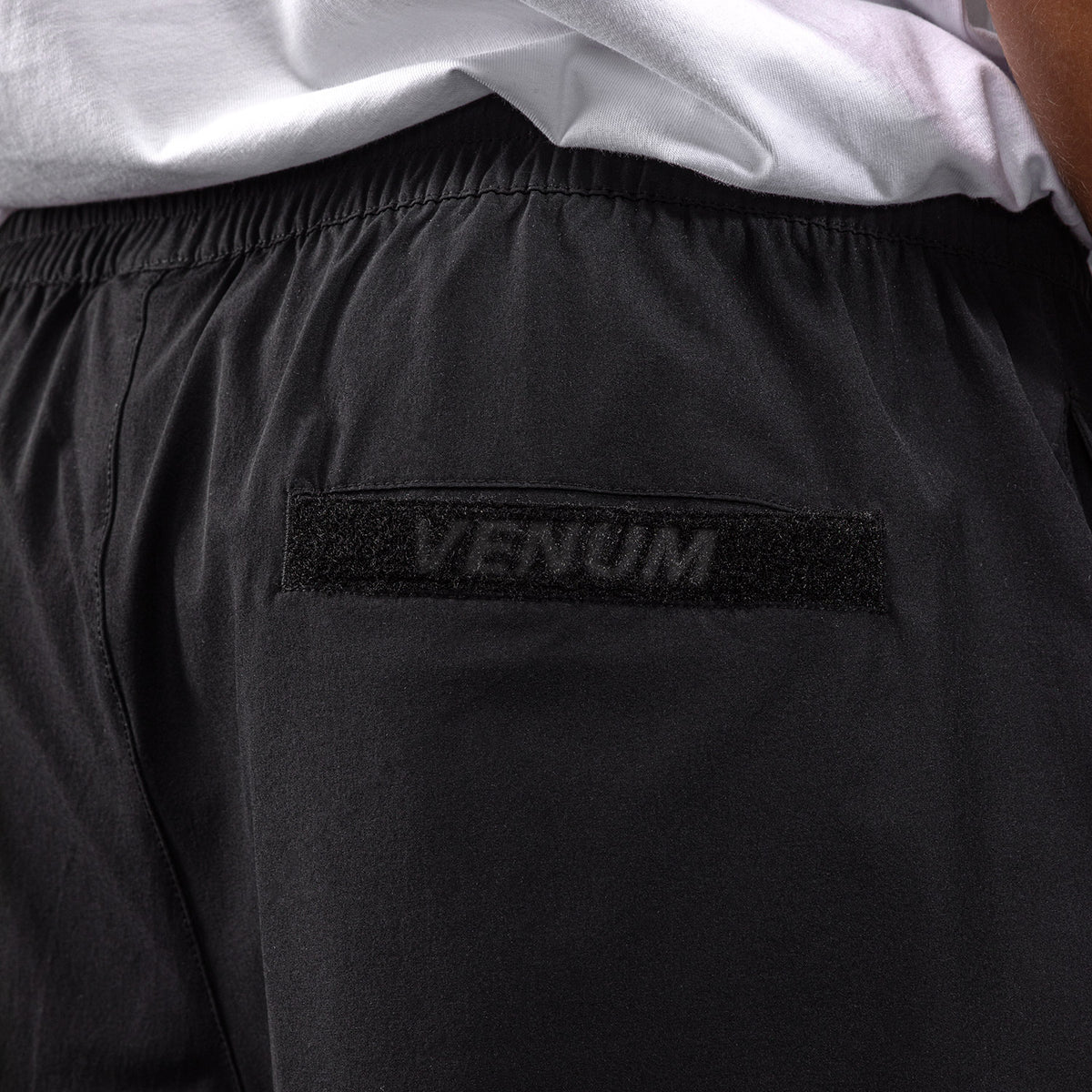 Venum Essential Woven Straight Pantalón recto - Negro