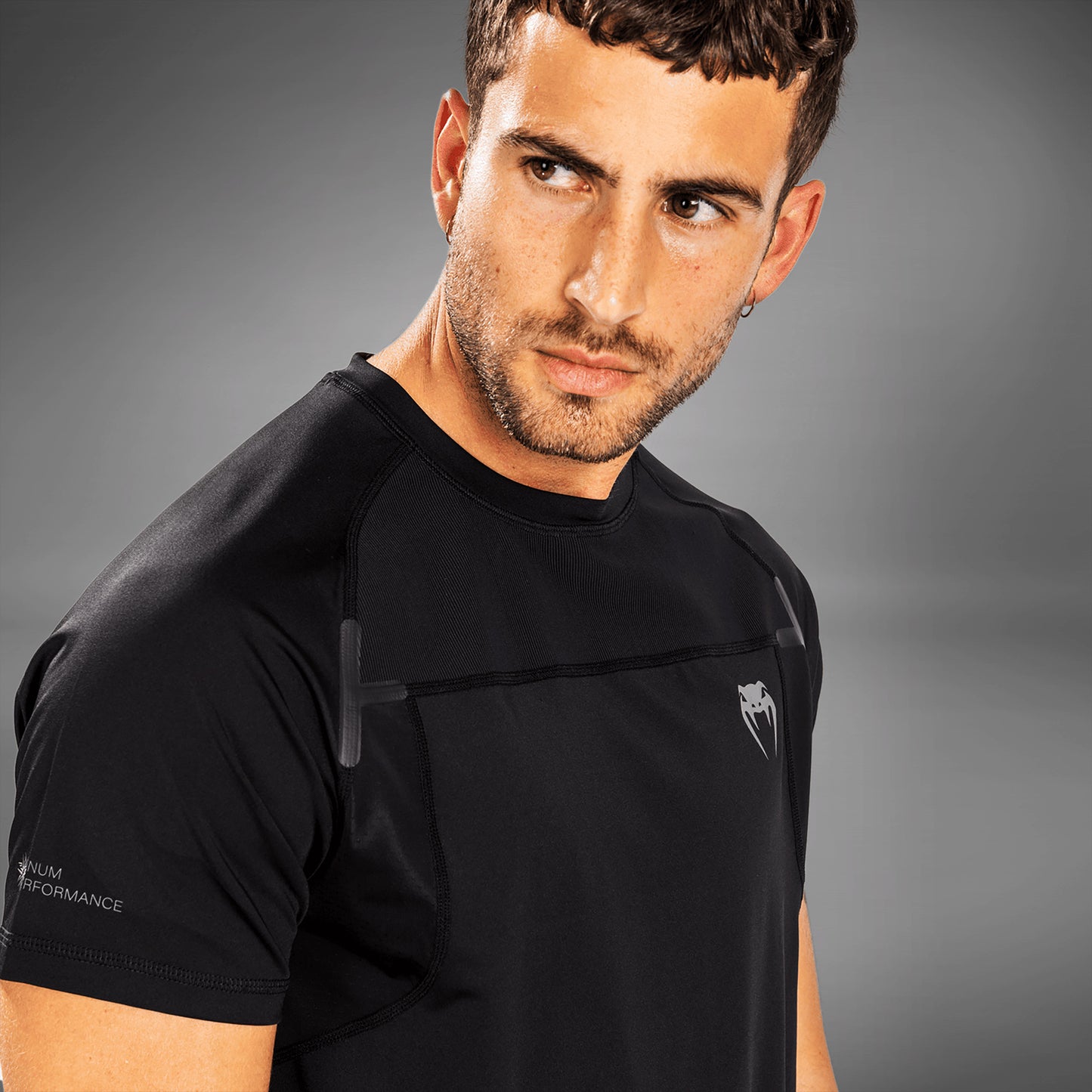 Camiseta Venum G-Fit Air Dry Tech - Negro