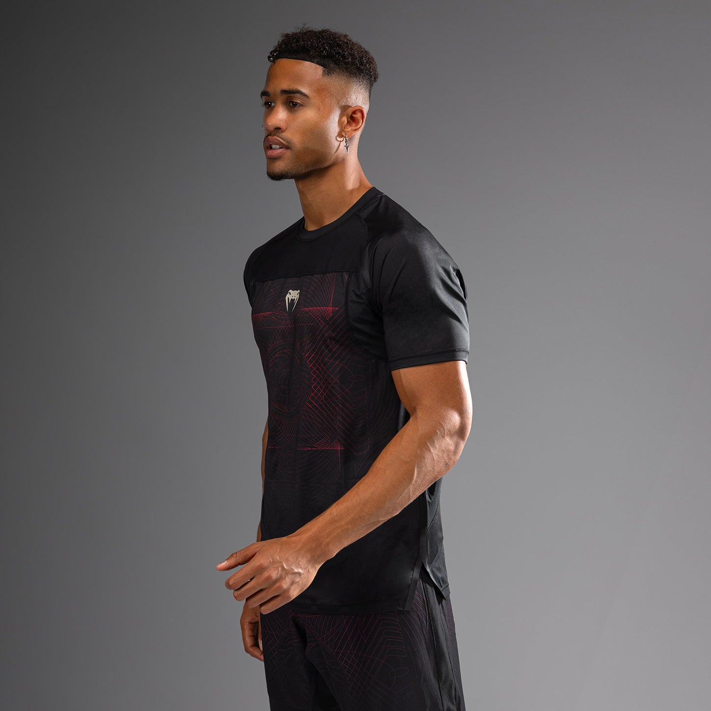 Venum G-Fit Air Camiseta Dry-Tech para Hombre - Negro Profundo / Rojo Fuego