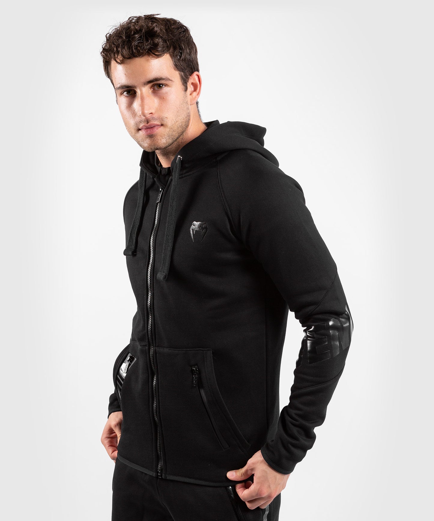 Sudadera Venum Contender 3.0 - Negro/Negro
