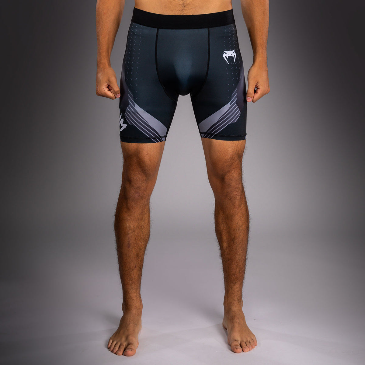 Venum No-Gi 6.0 Pantalón Corto de Compresión - Negro/Blanco
