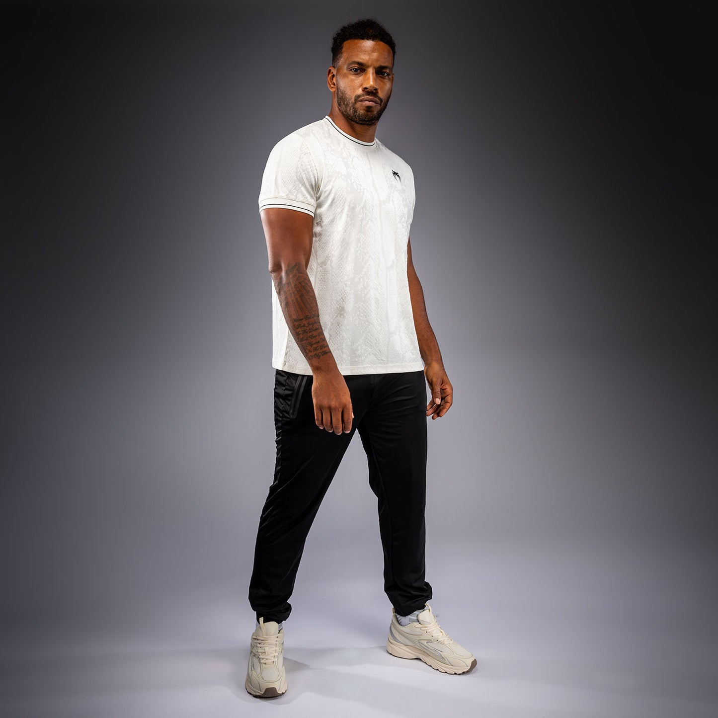 Venum Aegis Camiseta Dry Tech – Blanco Hueso