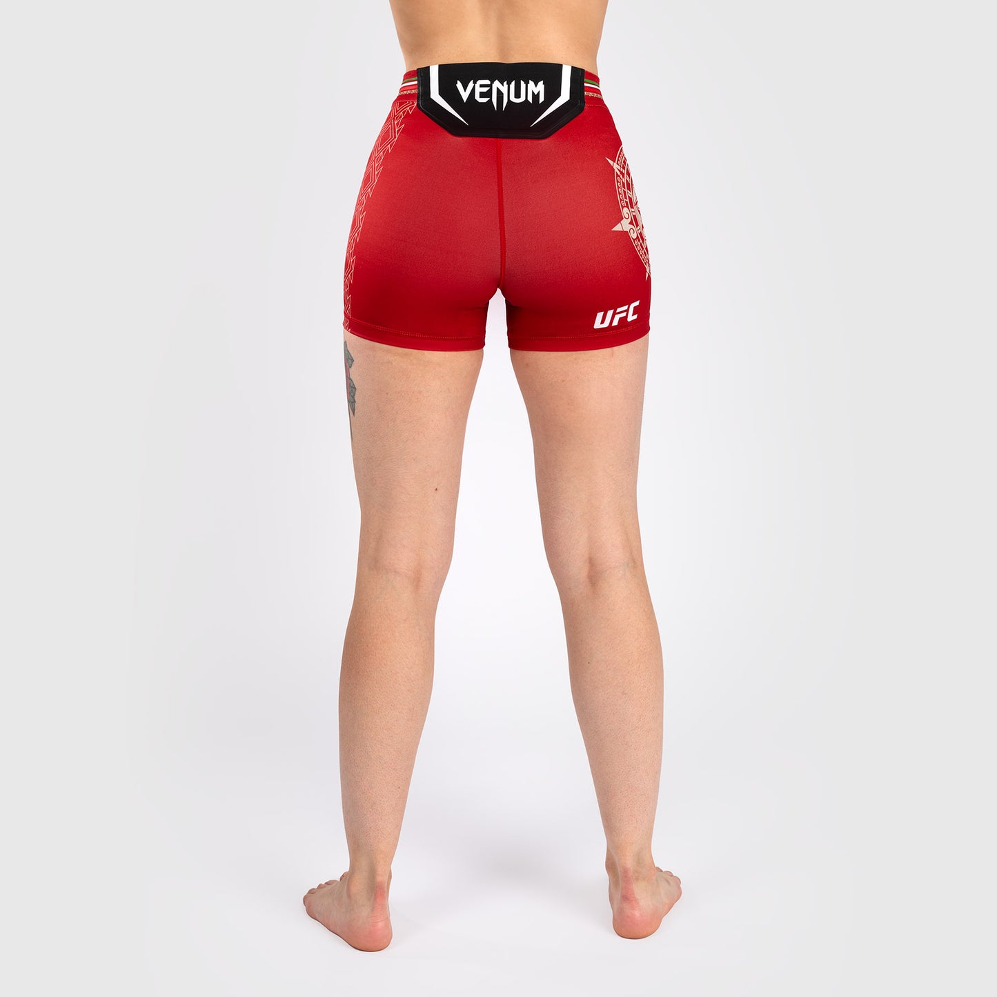 Noche UFC by Venum Authentic Fight Night Pantalones cortos Vale Tudo para mujer - Corte corto - Rojo
