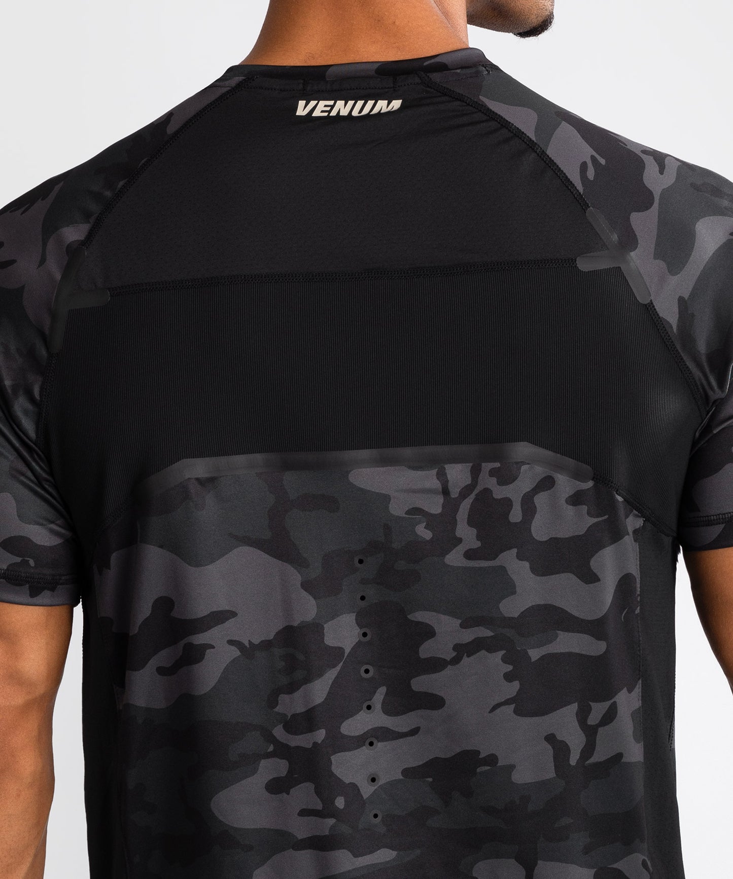 Venum G-Fit Air Camiseta Dry-Tech para Hombre - Camuflaje Digital Urbano