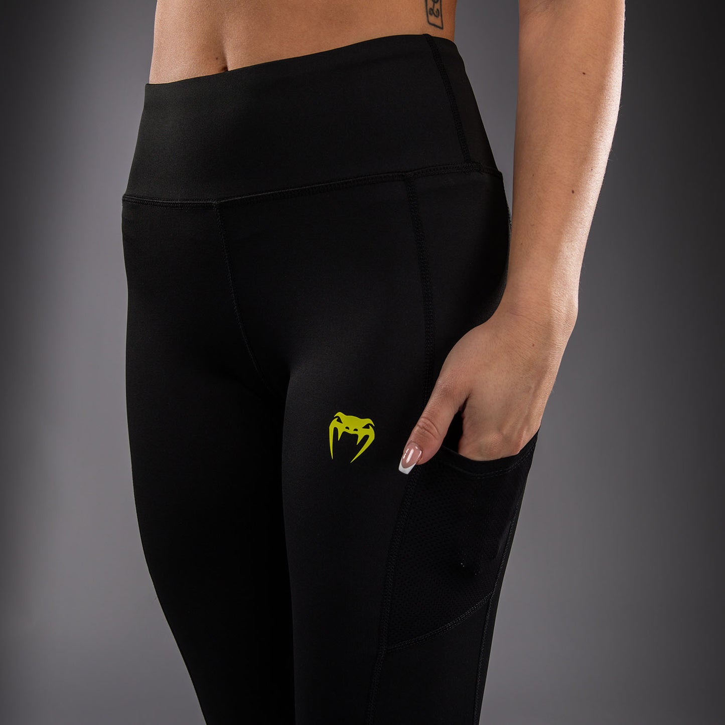 Venum Lazer Leggings Para Mujer - Negro/Amarillo